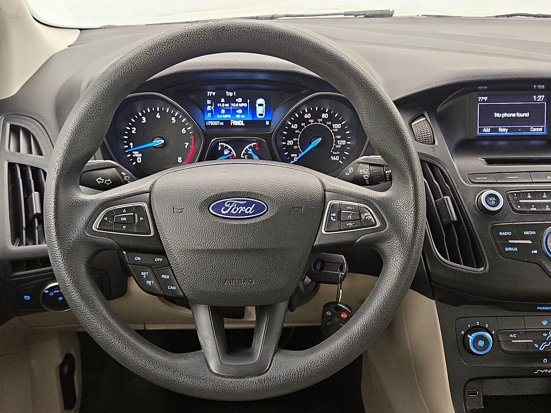 Thumbnail: 2017 Ford Focus - 10