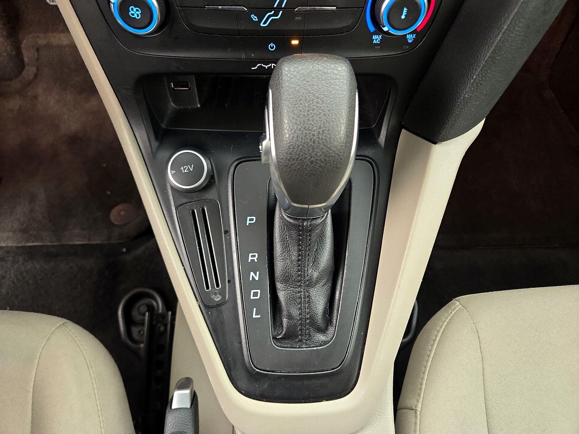 Thumbnail: 2017 Ford Focus - 17