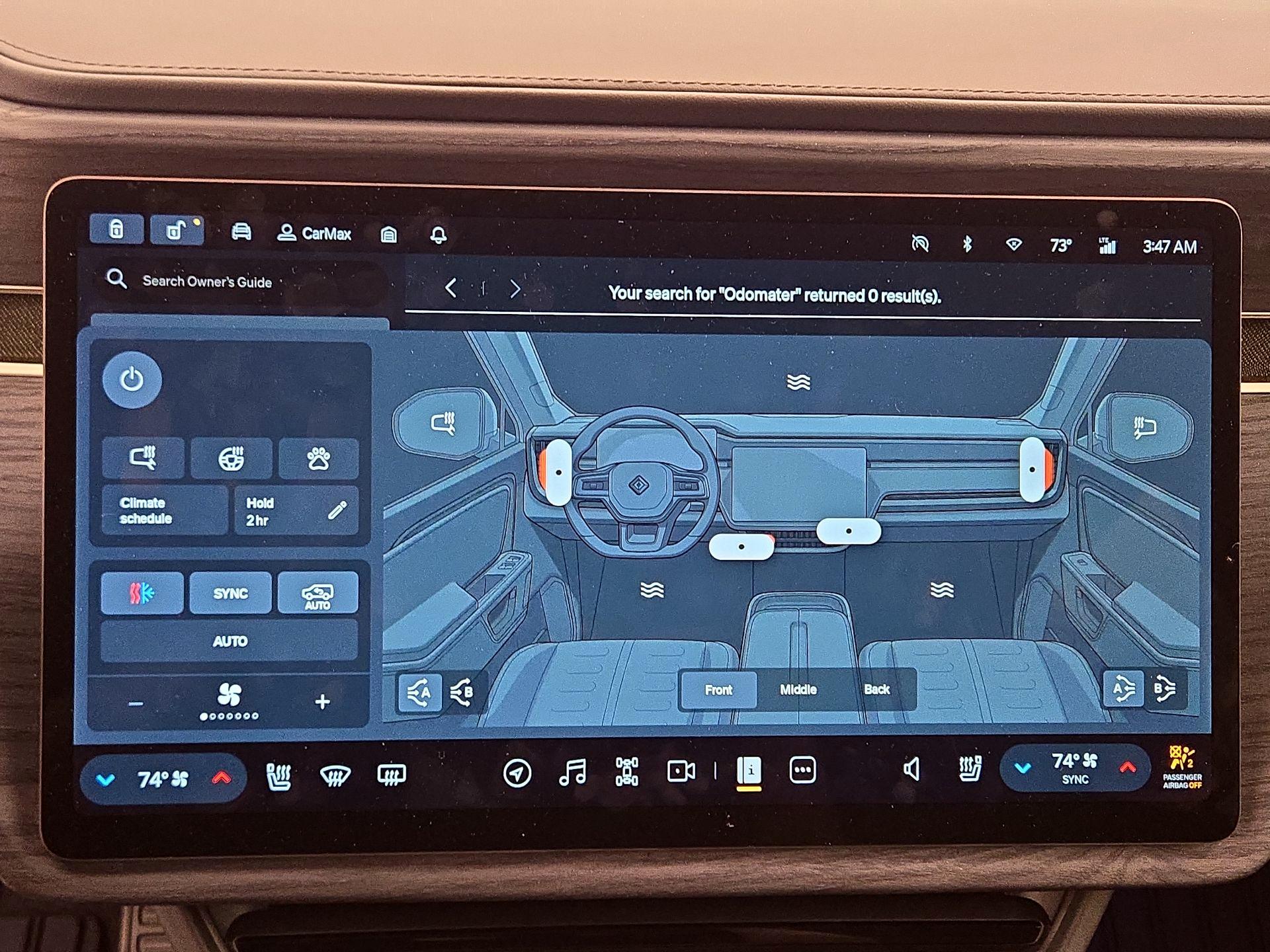 Thumbnail: 2025 Rivian R1S - 16