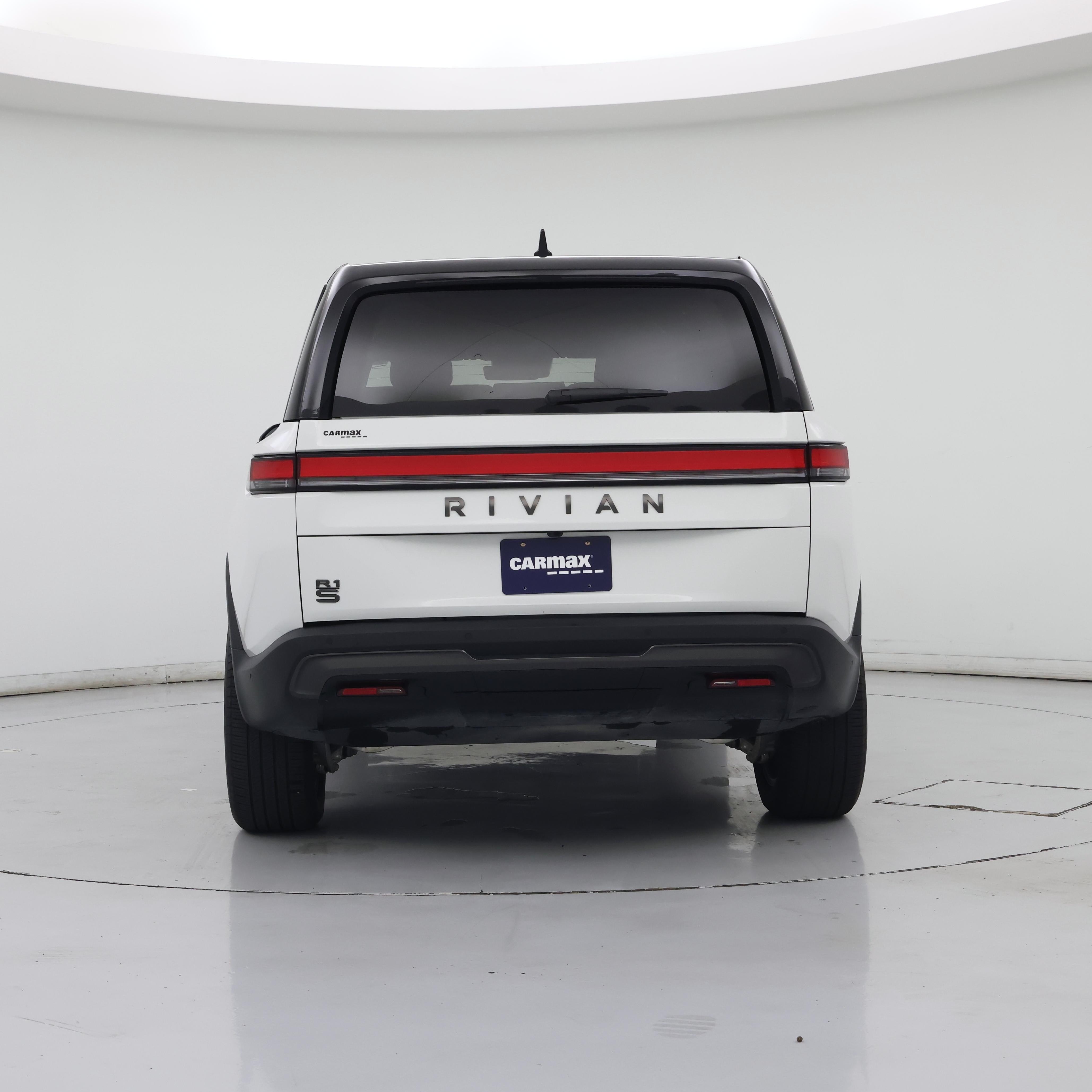 Thumbnail: 2025 Rivian R1S - 6