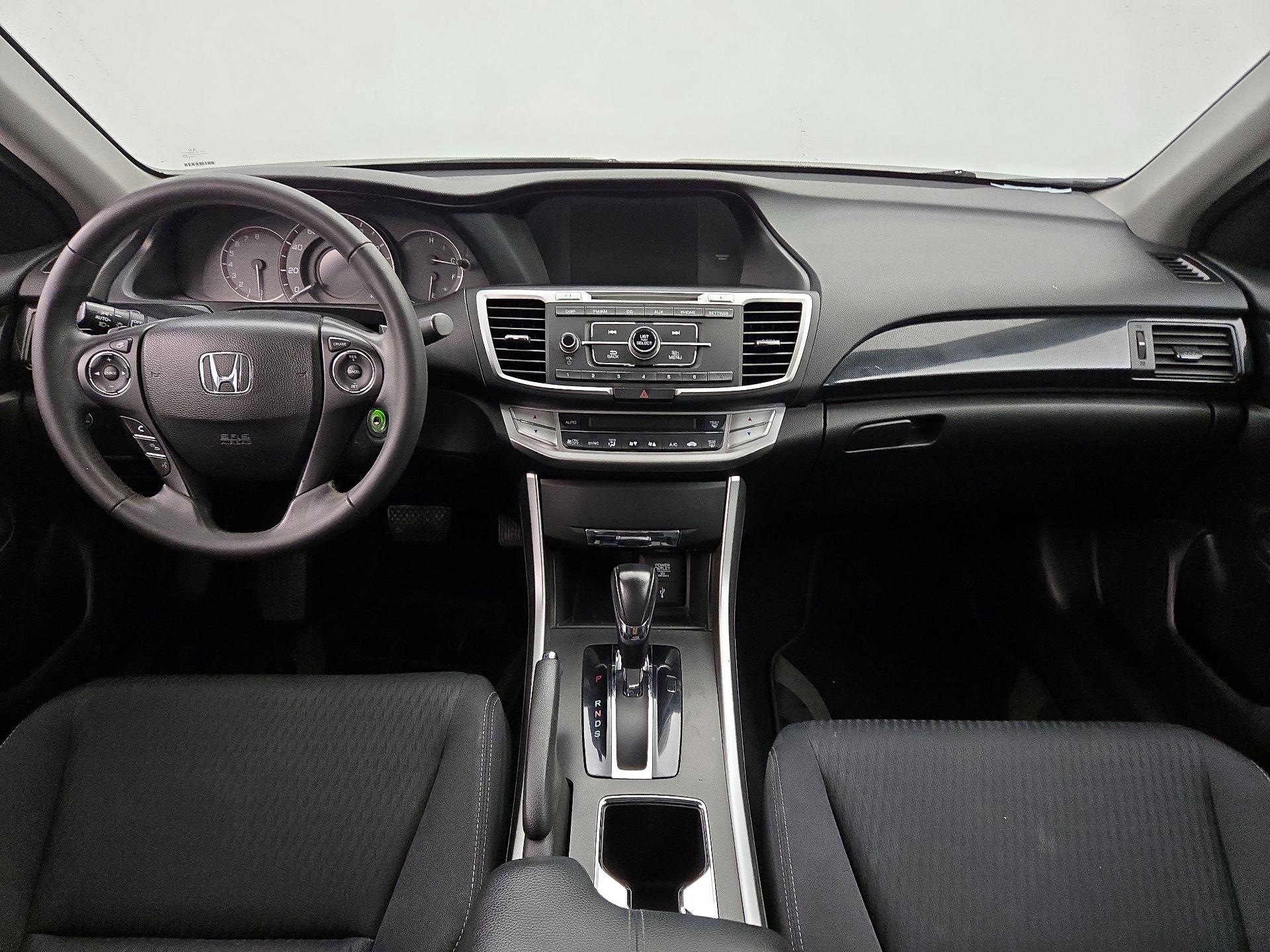 Thumbnail: 2015 Honda Accord - 9