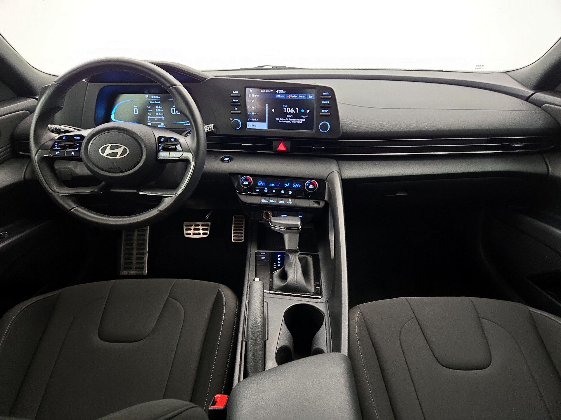 Thumbnail: 2025 Hyundai Elantra - 9