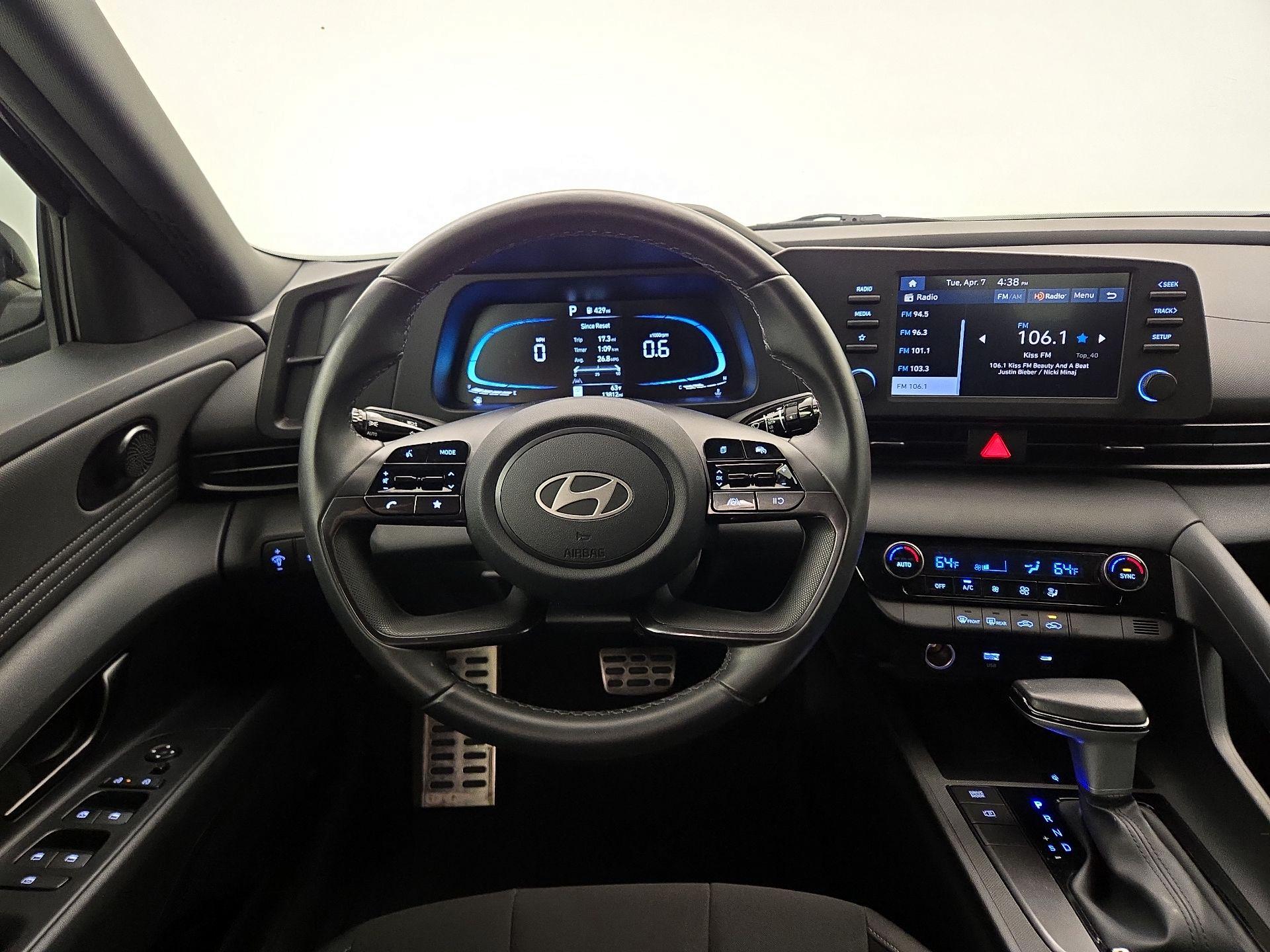 Thumbnail: 2025 Hyundai Elantra - 10