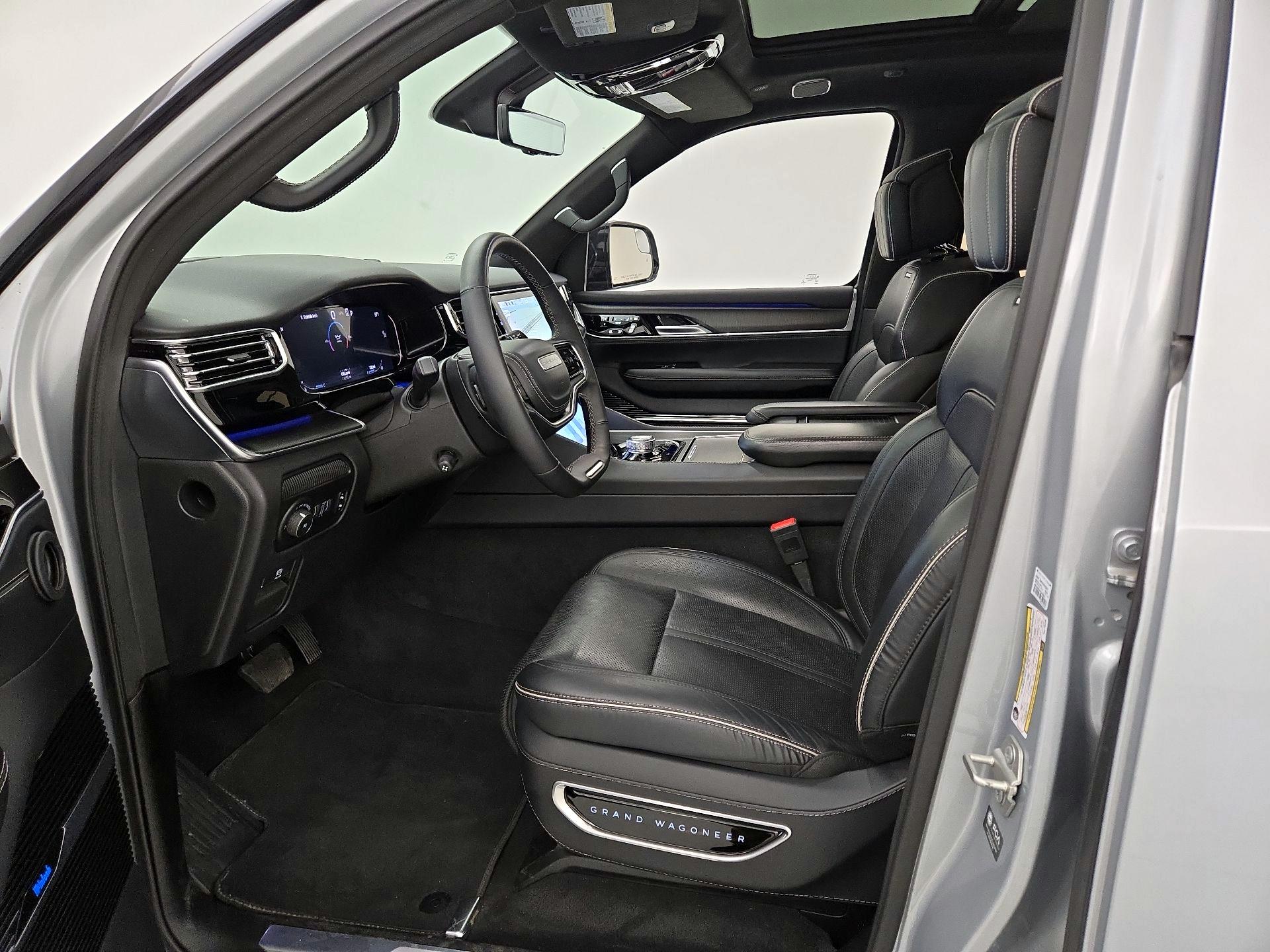 Thumbnail: 2024 Jeep Grand Wagoneer - 11