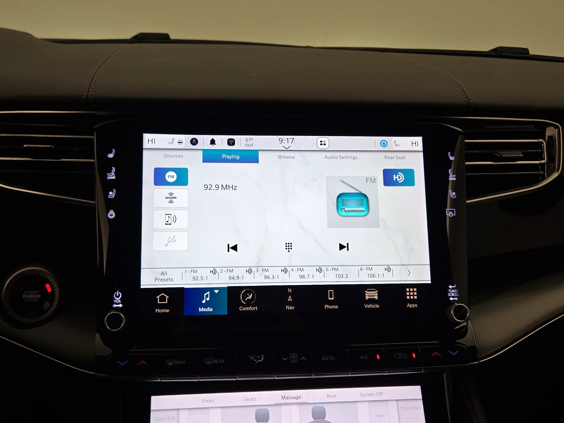 Thumbnail: 2024 Jeep Grand Wagoneer - 16