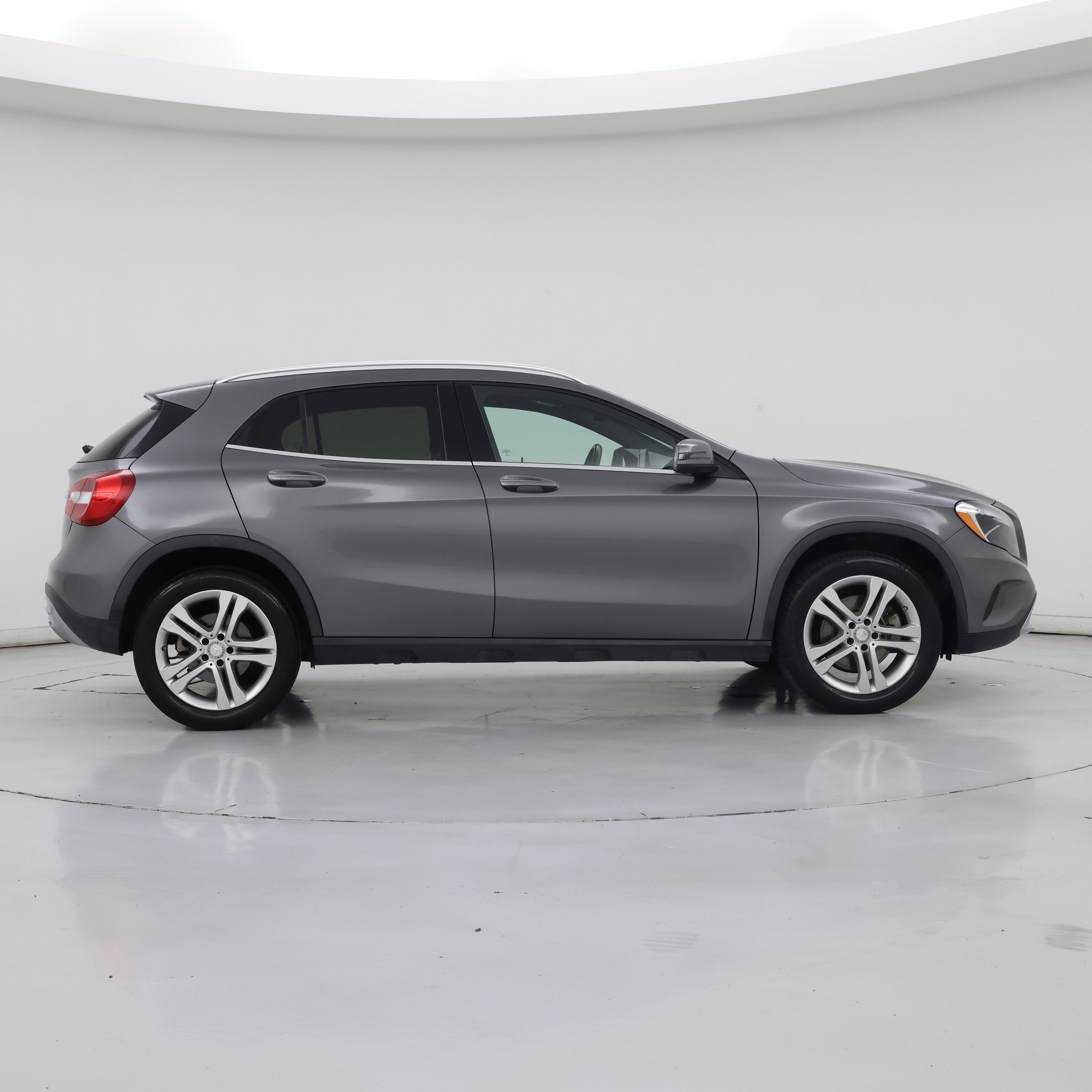 Thumbnail: 2016 Mercedes-Benz GLA - 7