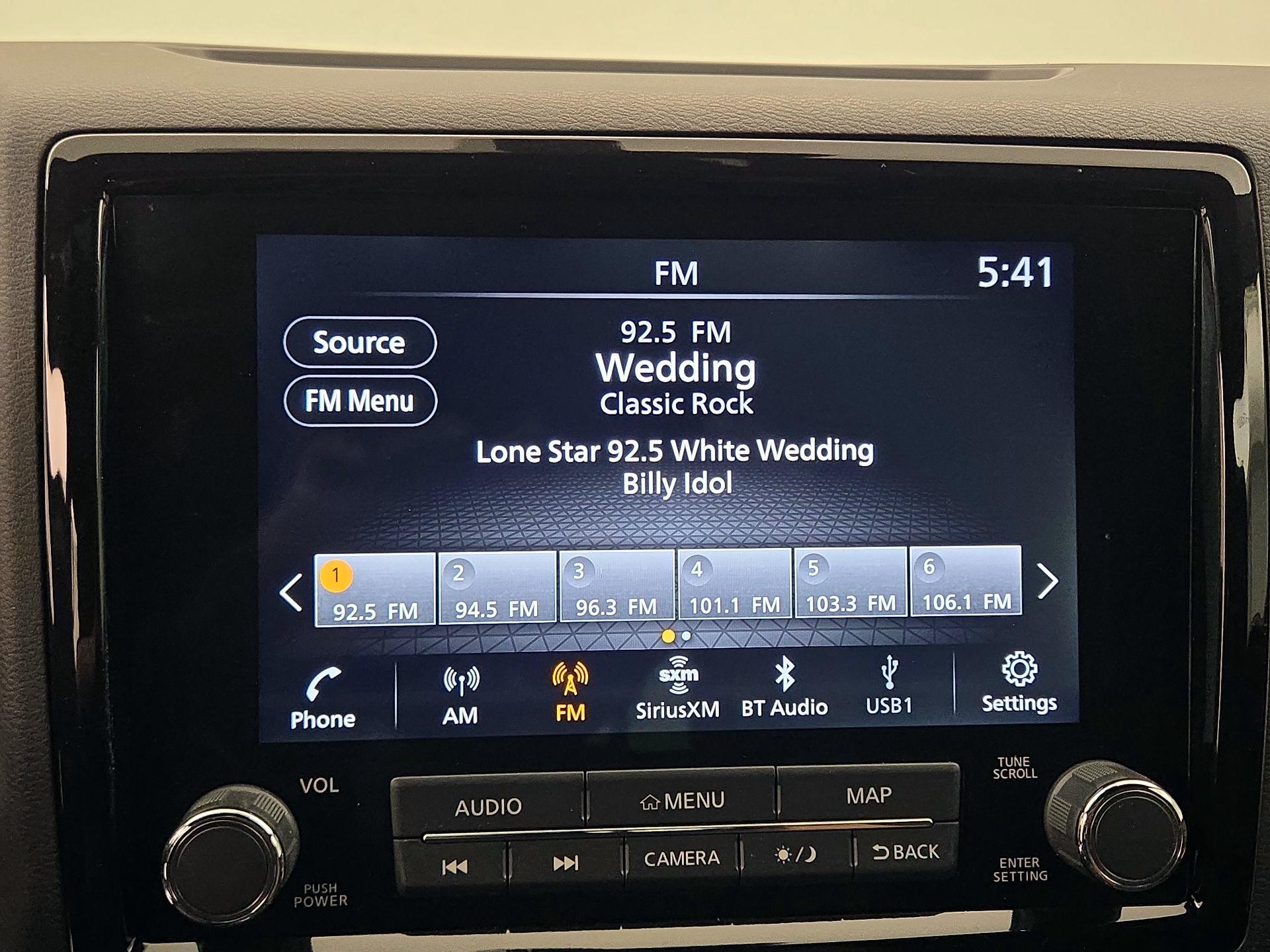 Thumbnail: 2023 Nissan Frontier - 16