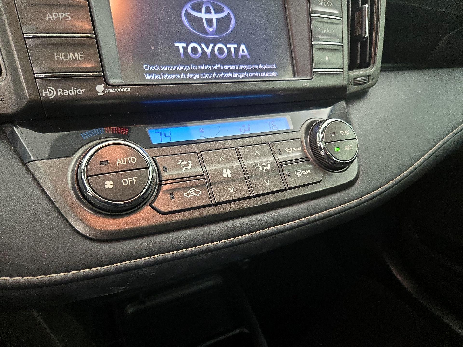 Thumbnail: 2014 Toyota RAV4 - 16