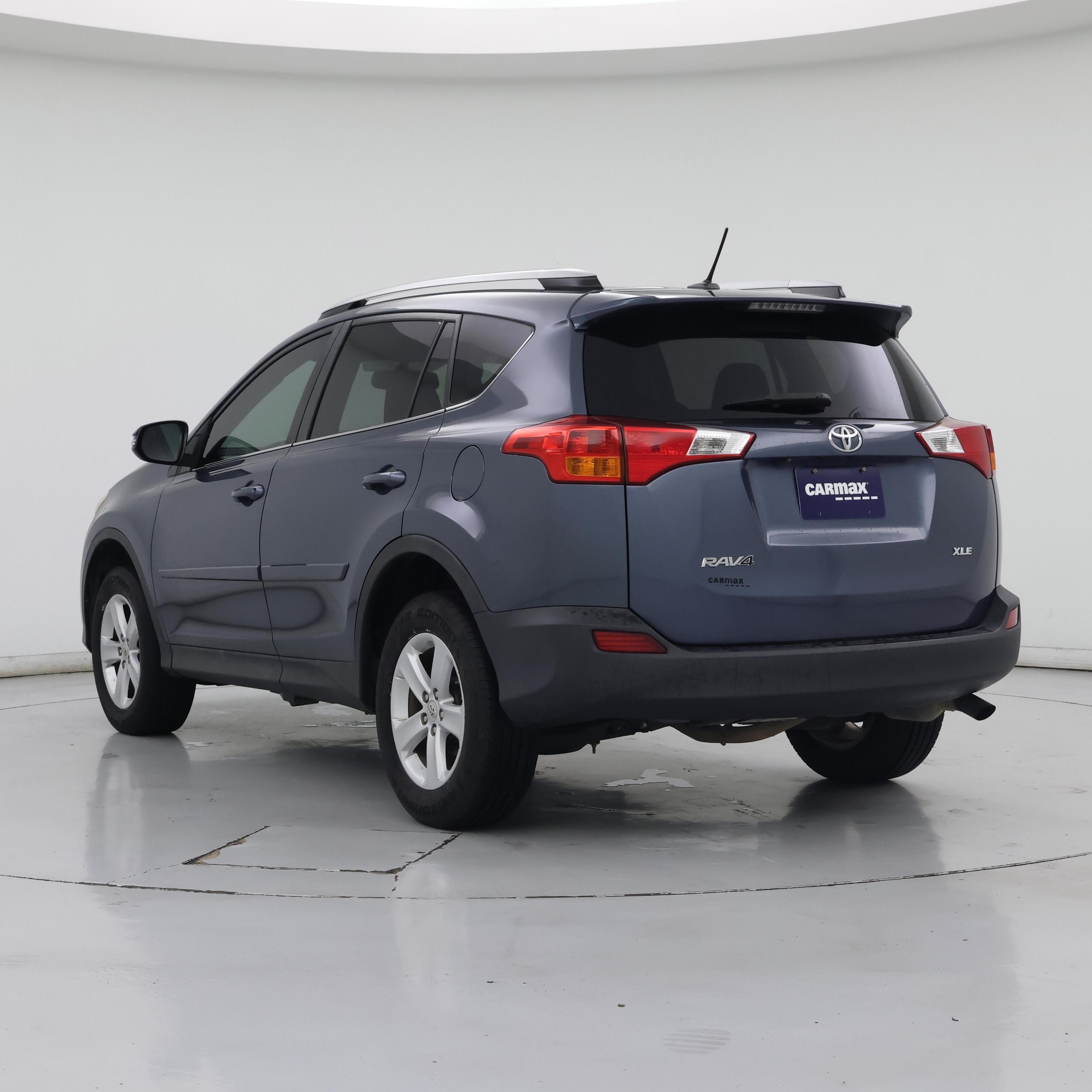 Thumbnail: 2014 Toyota RAV4 - 2