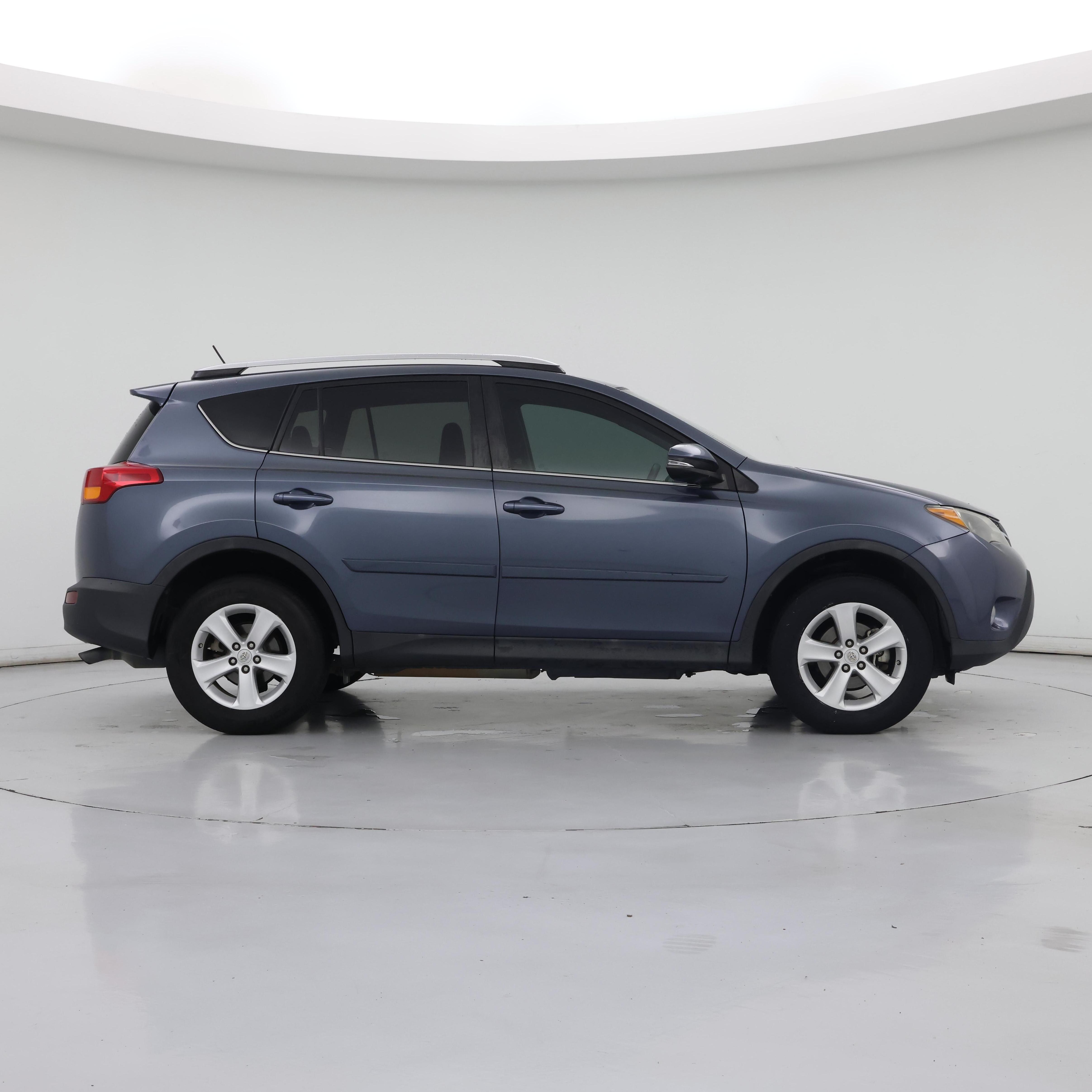 Thumbnail: 2014 Toyota RAV4 - 7