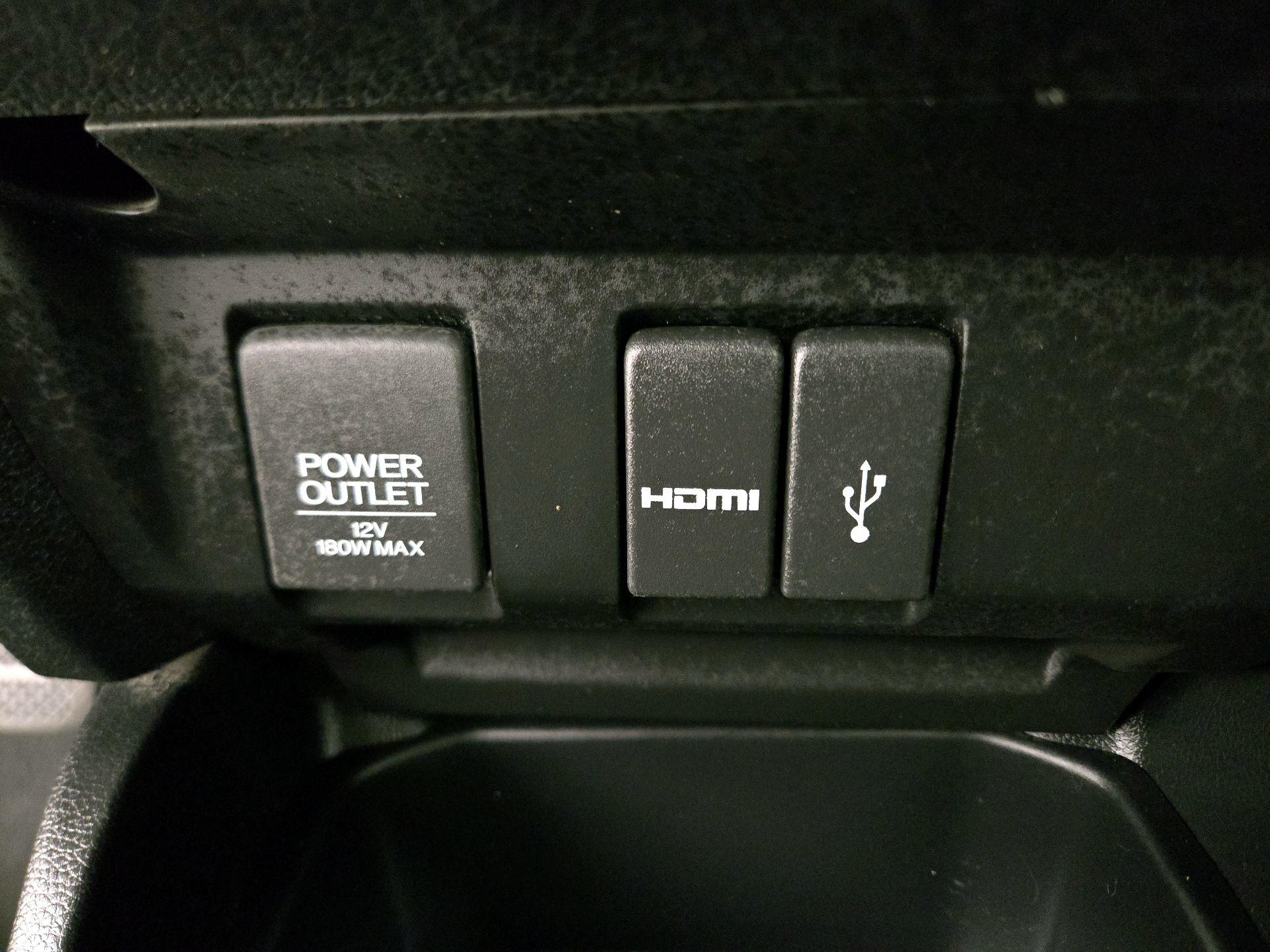 Thumbnail: 2015 Honda Fit - 18