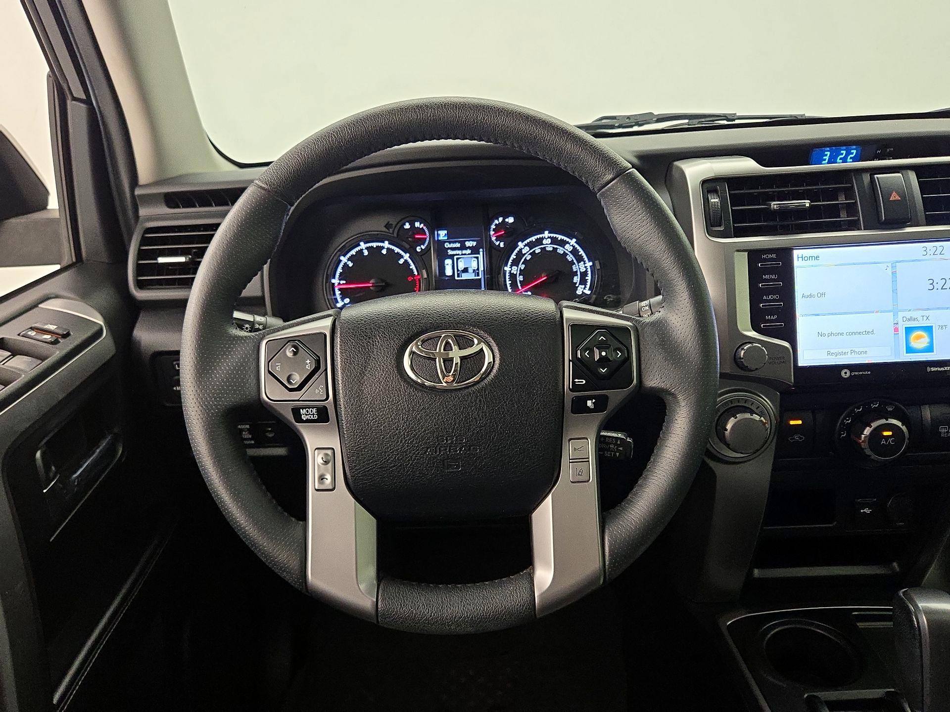 Thumbnail: 2022 Toyota 4Runner - 10