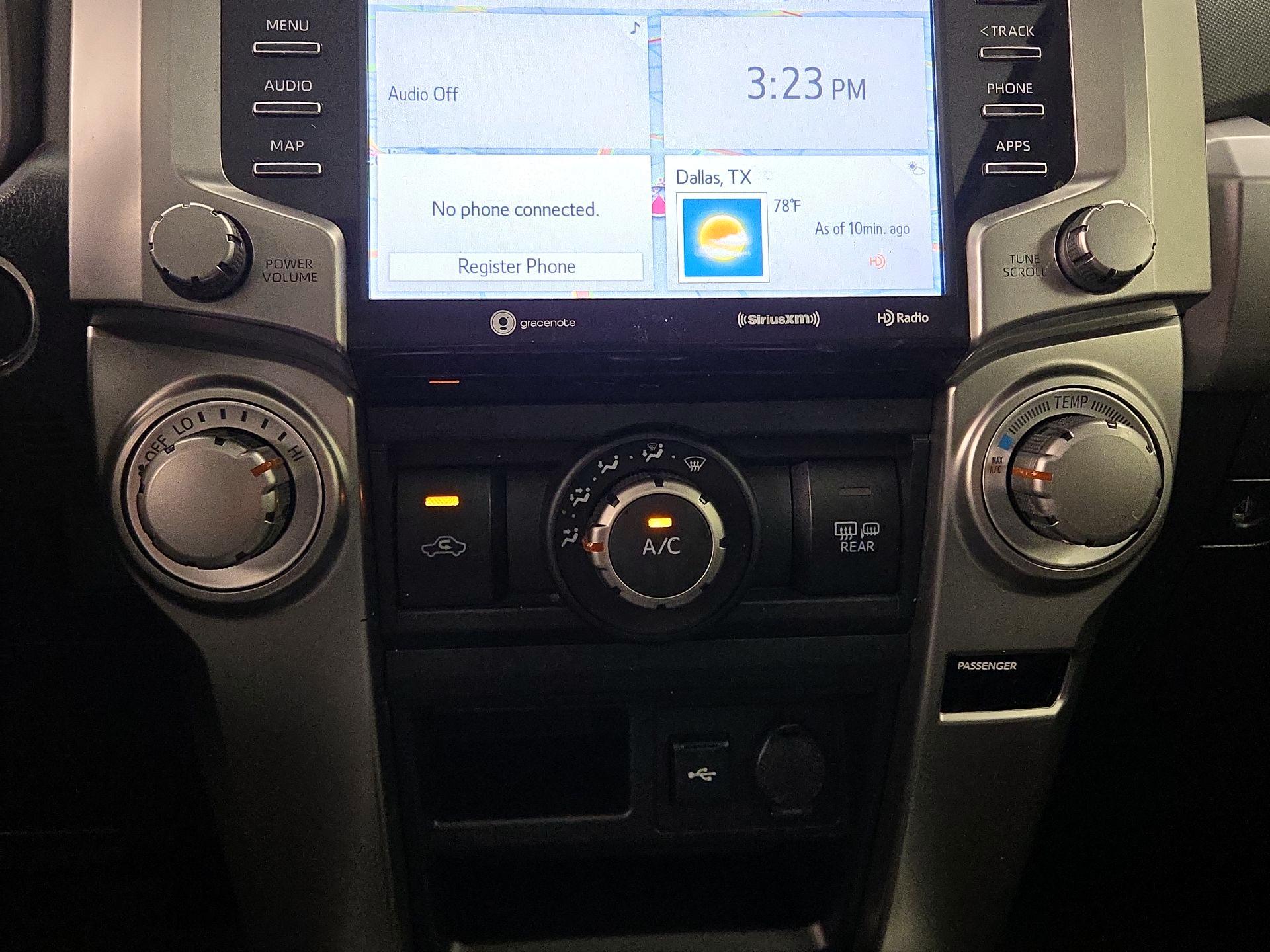 Thumbnail: 2022 Toyota 4Runner - 17