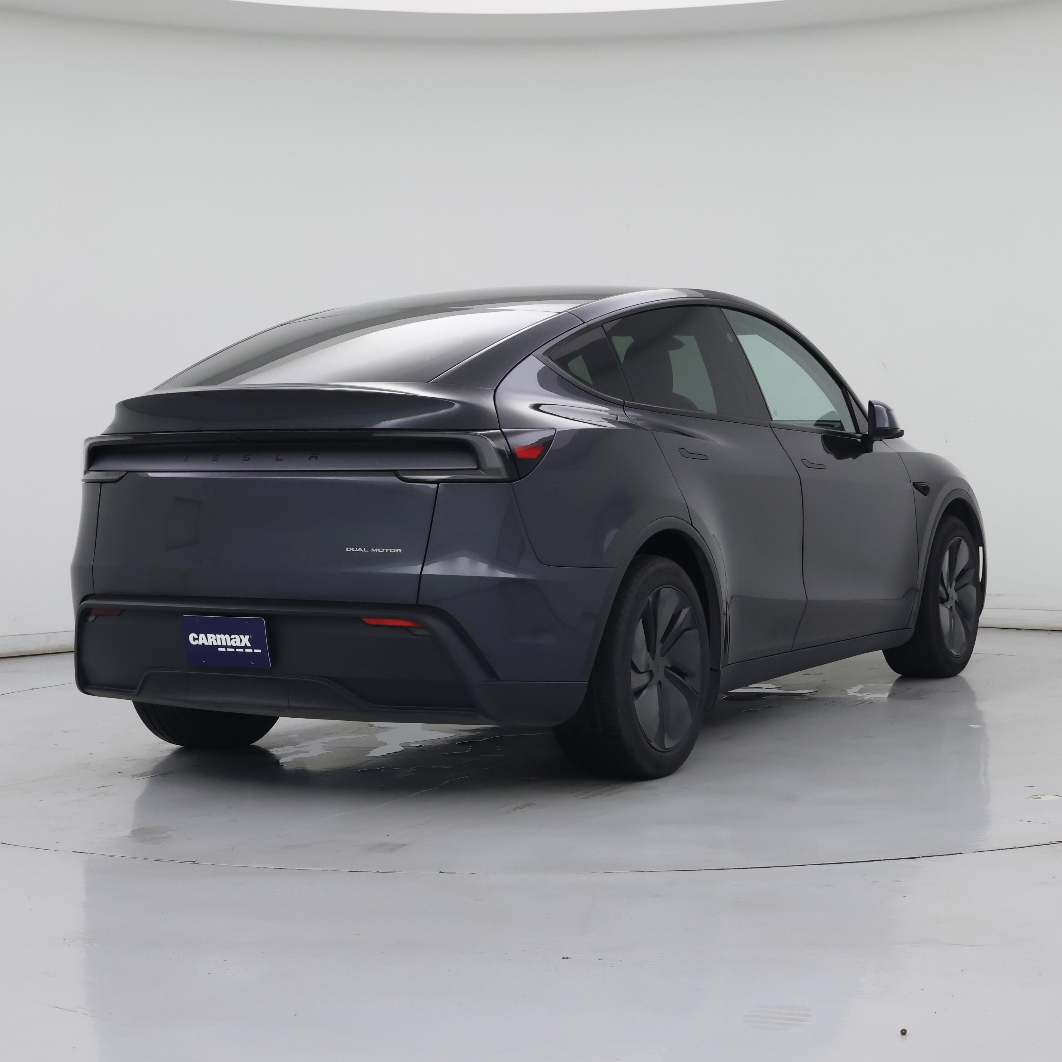 Thumbnail: 2026 Tesla Model Y - 8