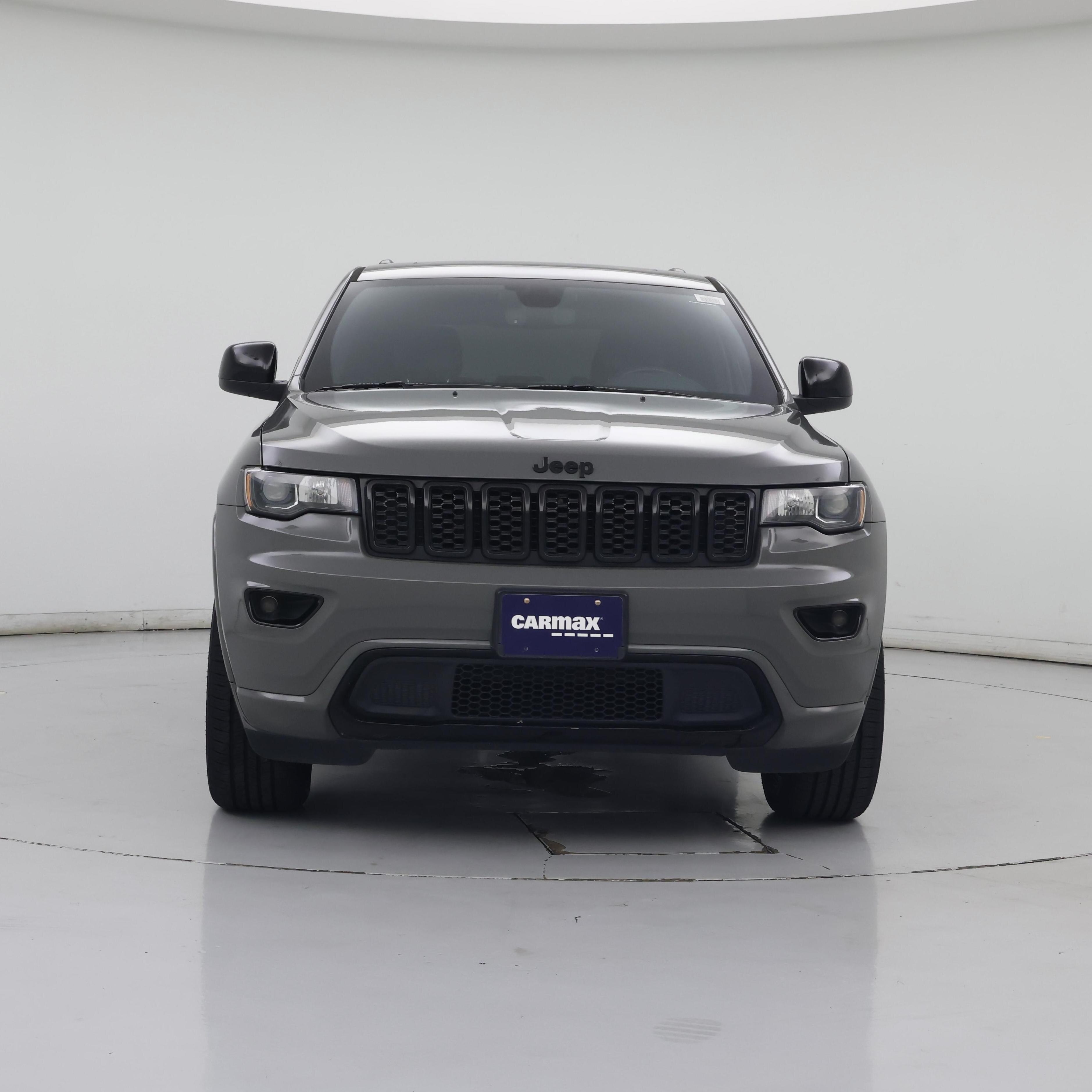 Thumbnail: 2020 Jeep Grand Cherokee - 5