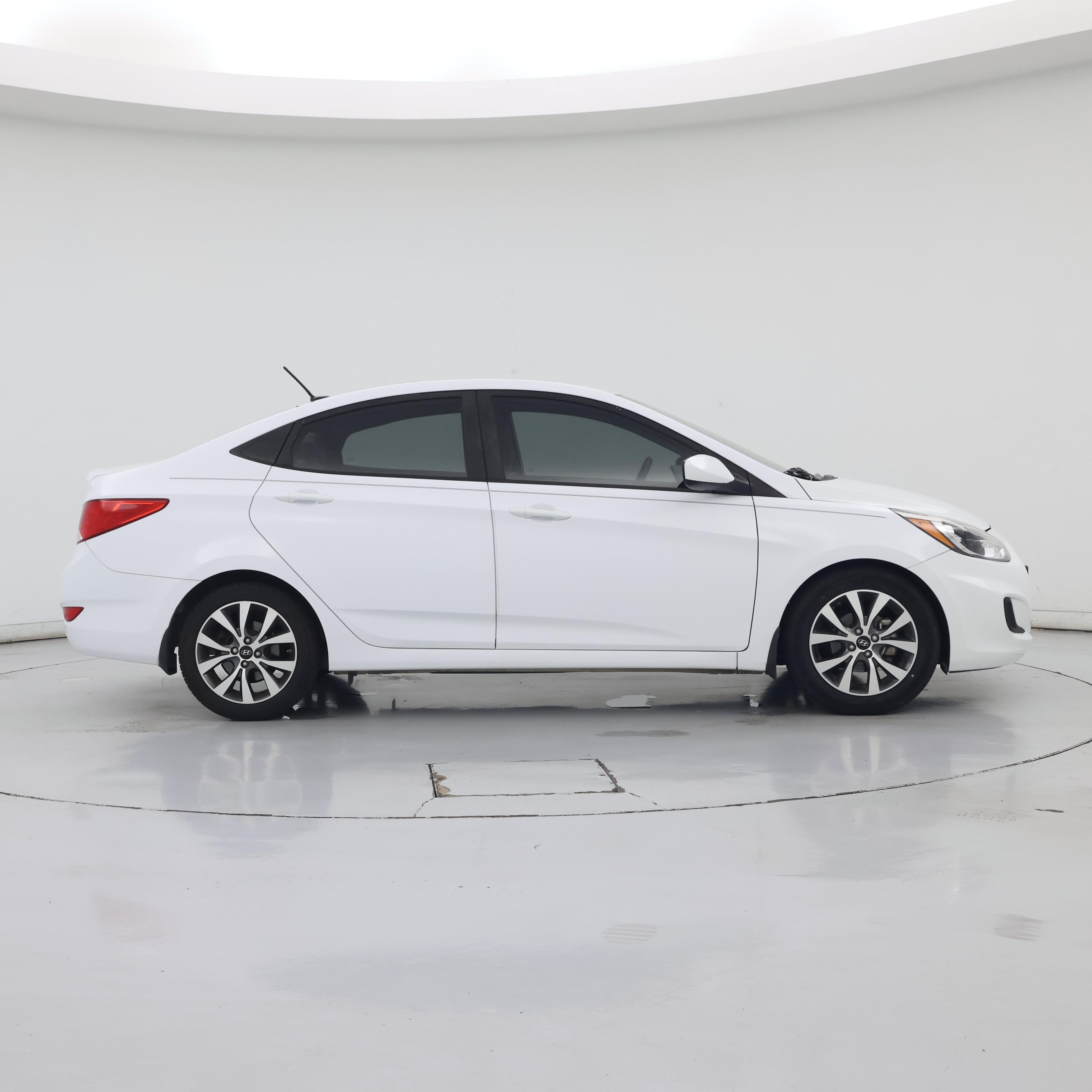 Thumbnail: 2017 Hyundai Accent - 7