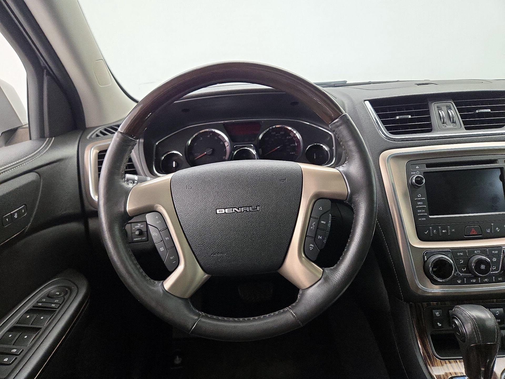 Thumbnail: 2016 GMC Acadia - 10