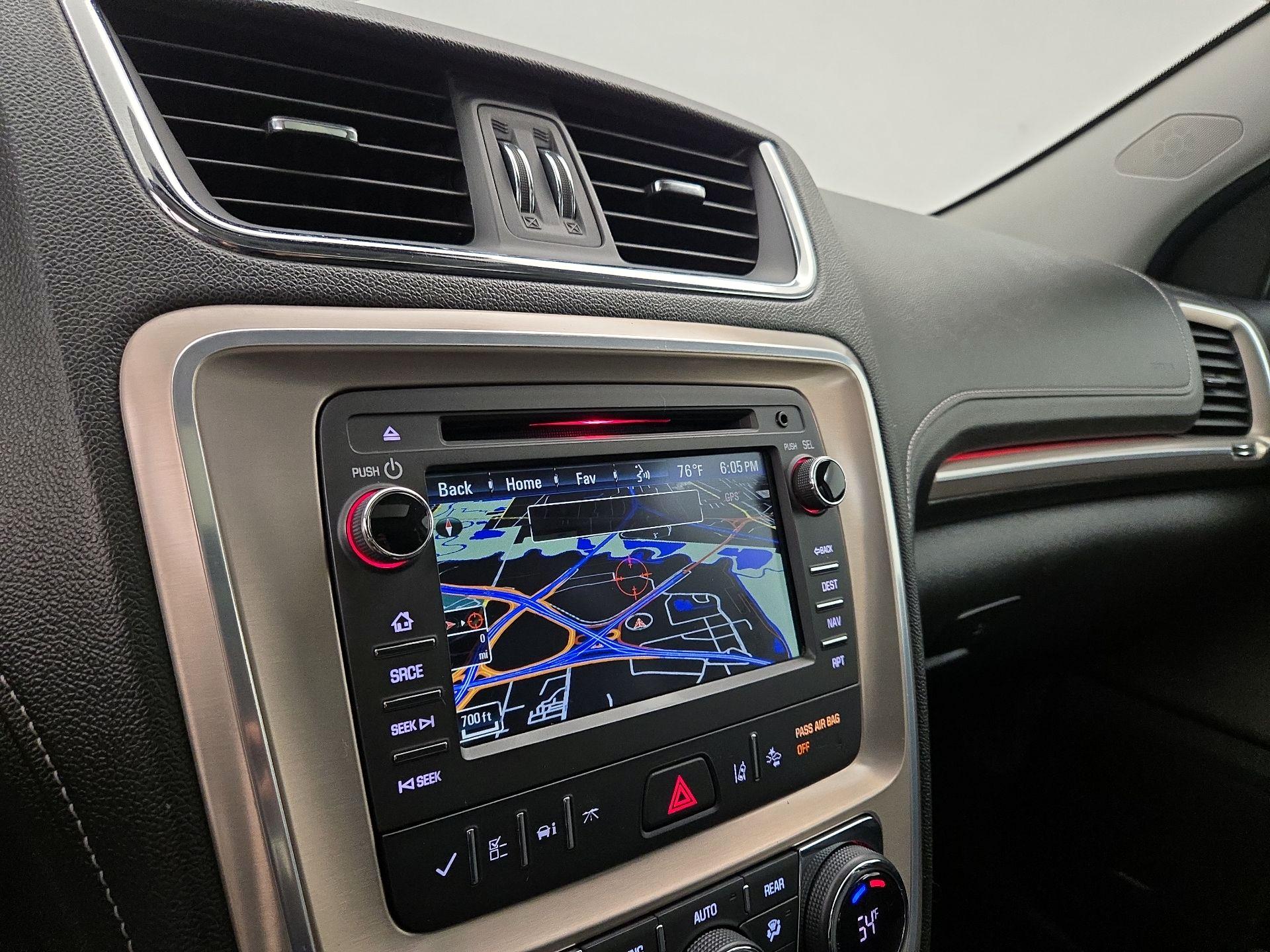 Thumbnail: 2016 GMC Acadia - 14