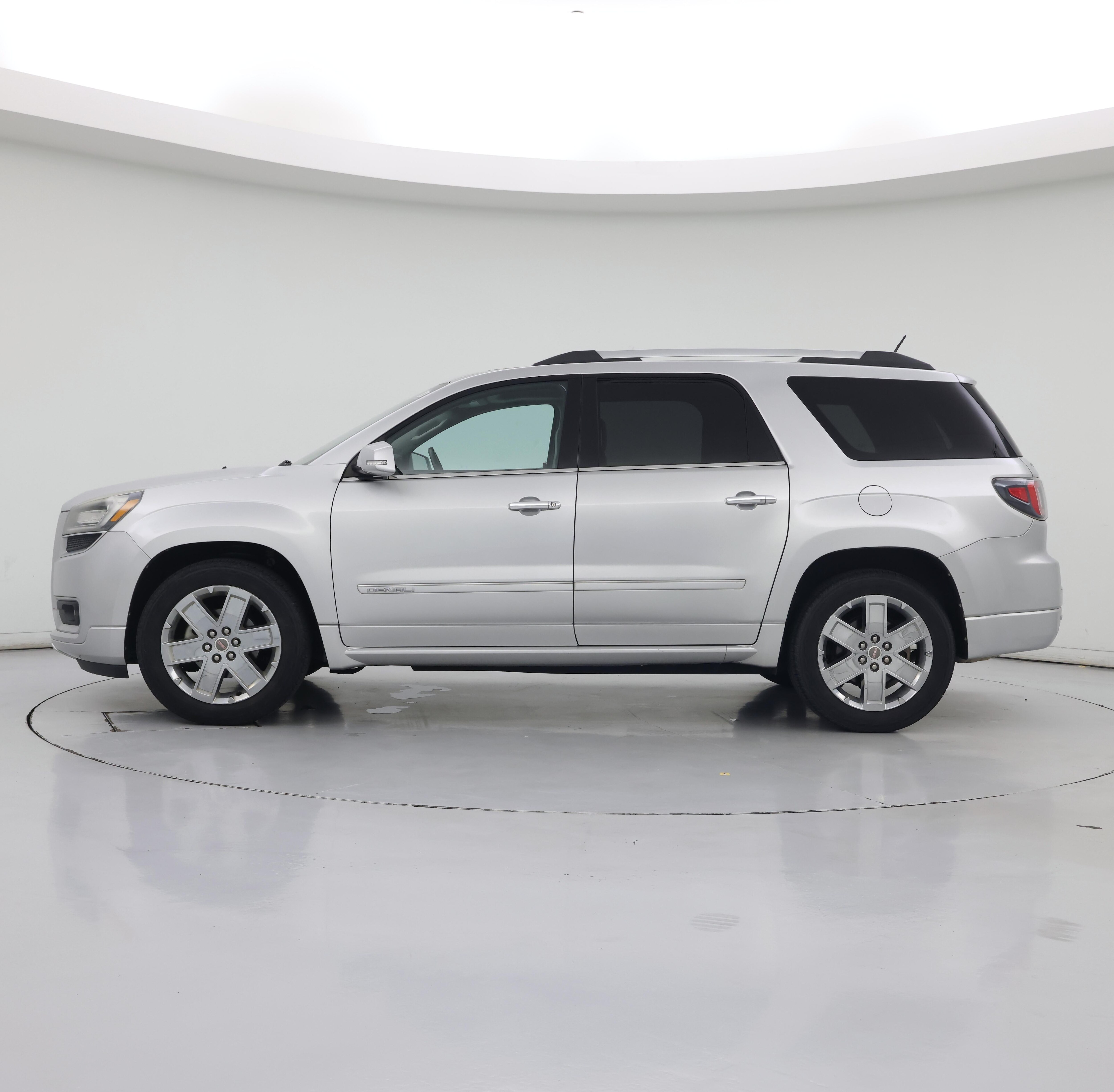Thumbnail: 2016 GMC Acadia - 3