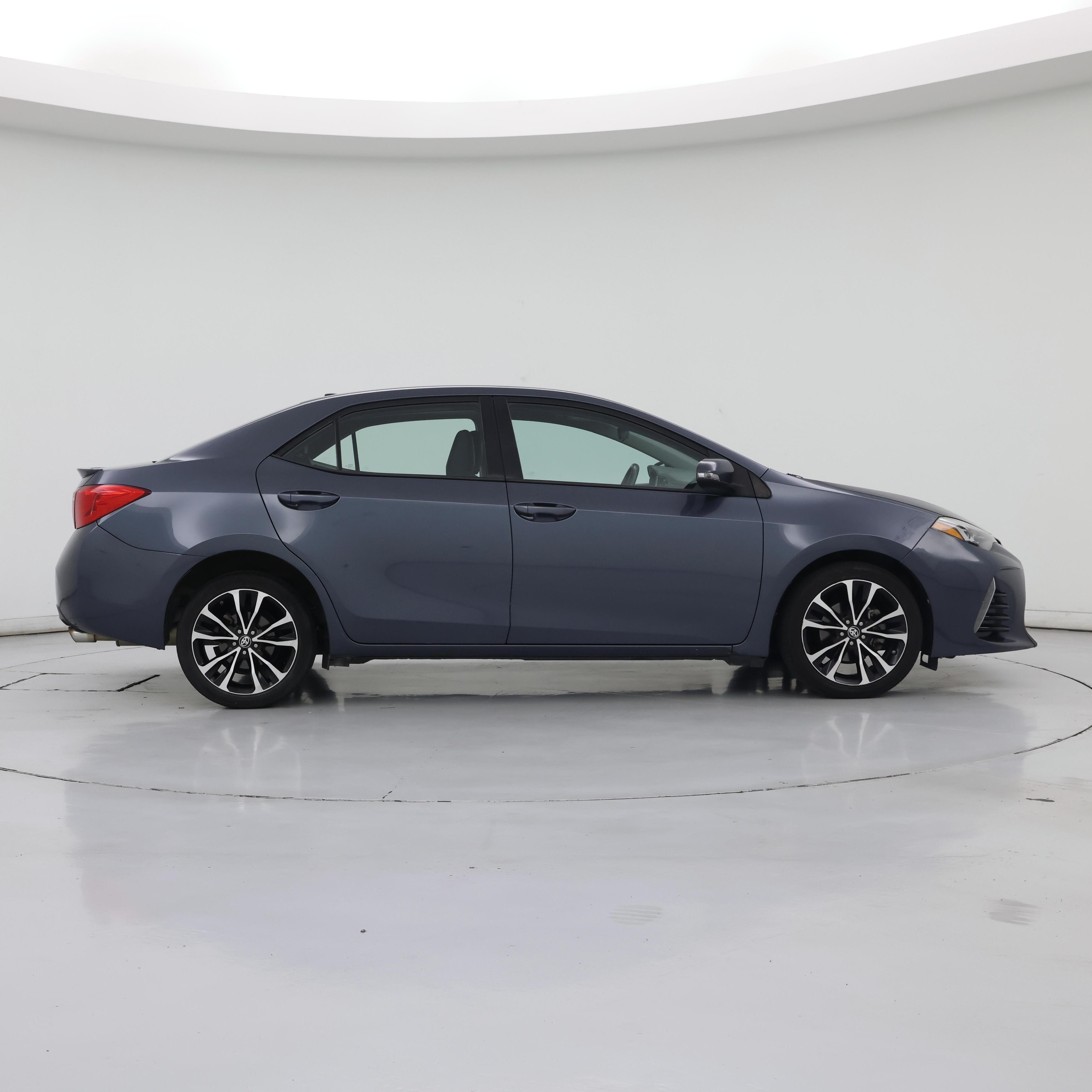 Thumbnail: 2017 Toyota Corolla - 7