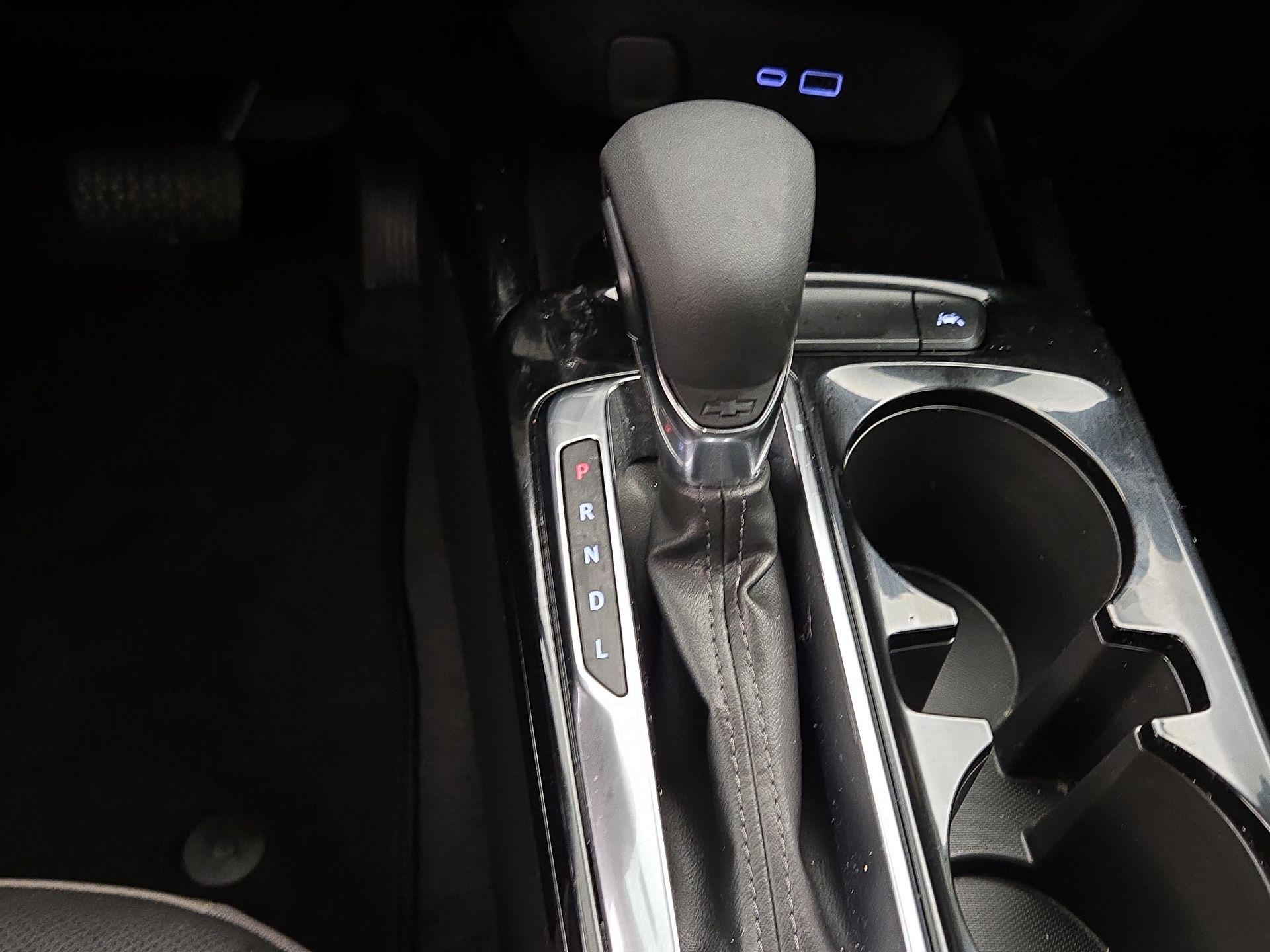 Thumbnail: 2025 Chevrolet Trax - 17