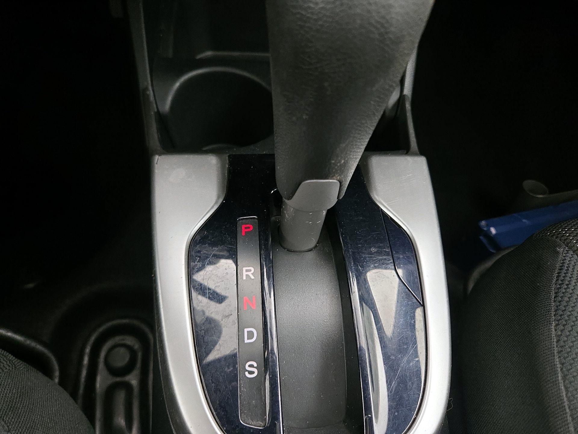Thumbnail: 2015 Honda Fit - 17