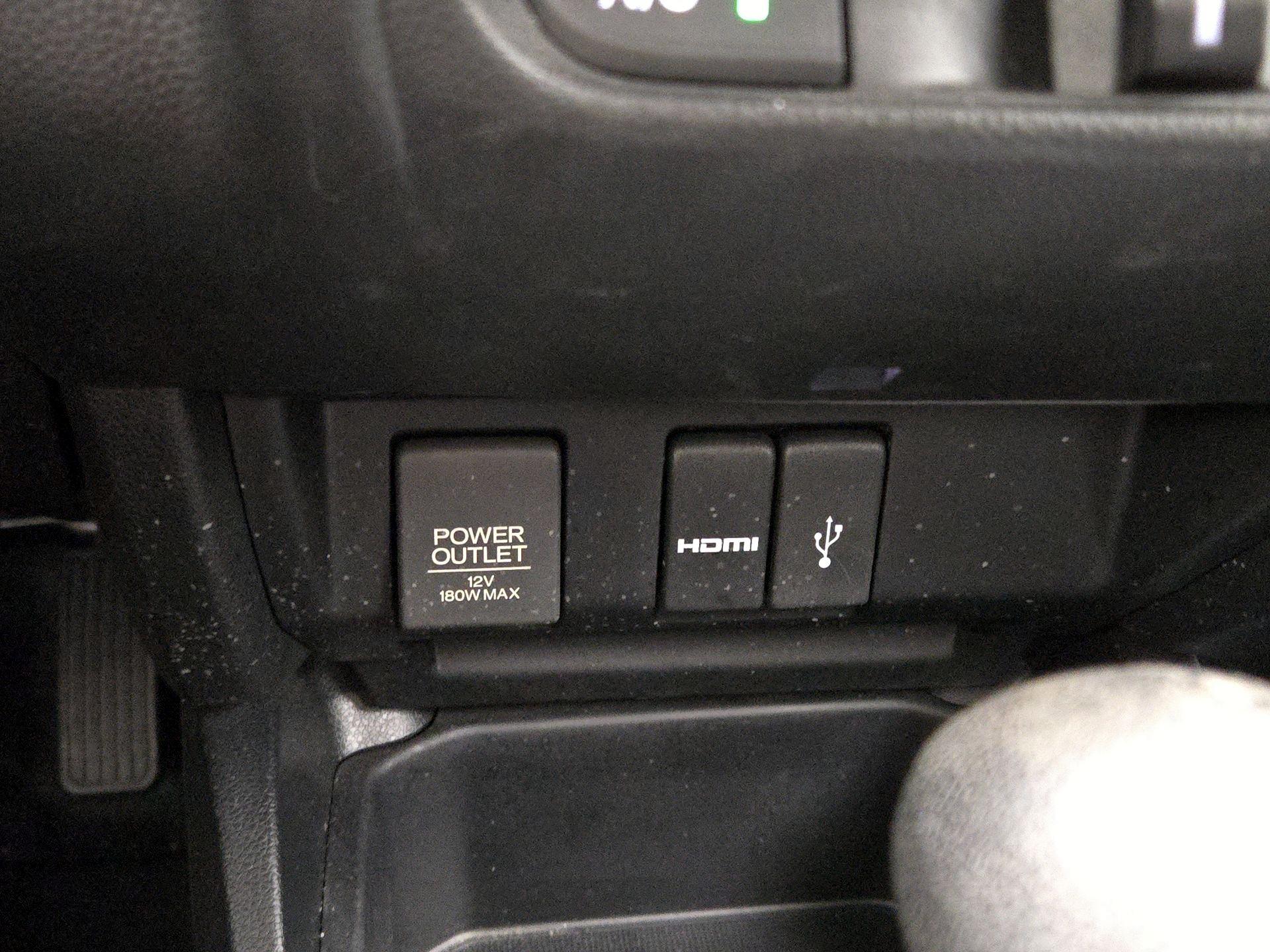 Thumbnail: 2015 Honda Fit - 18