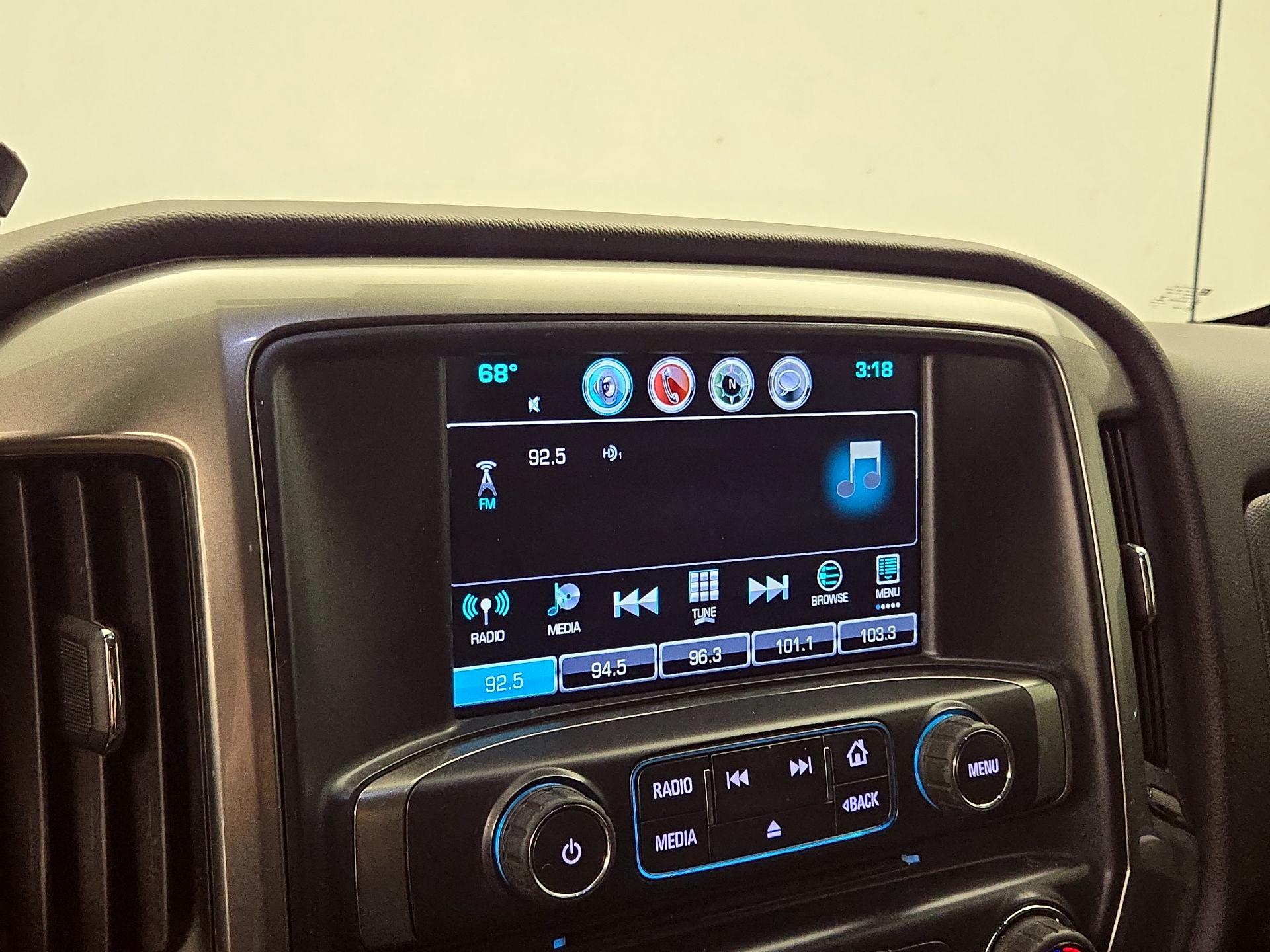 Thumbnail: 2018 Chevrolet Silverado 1500 - 15