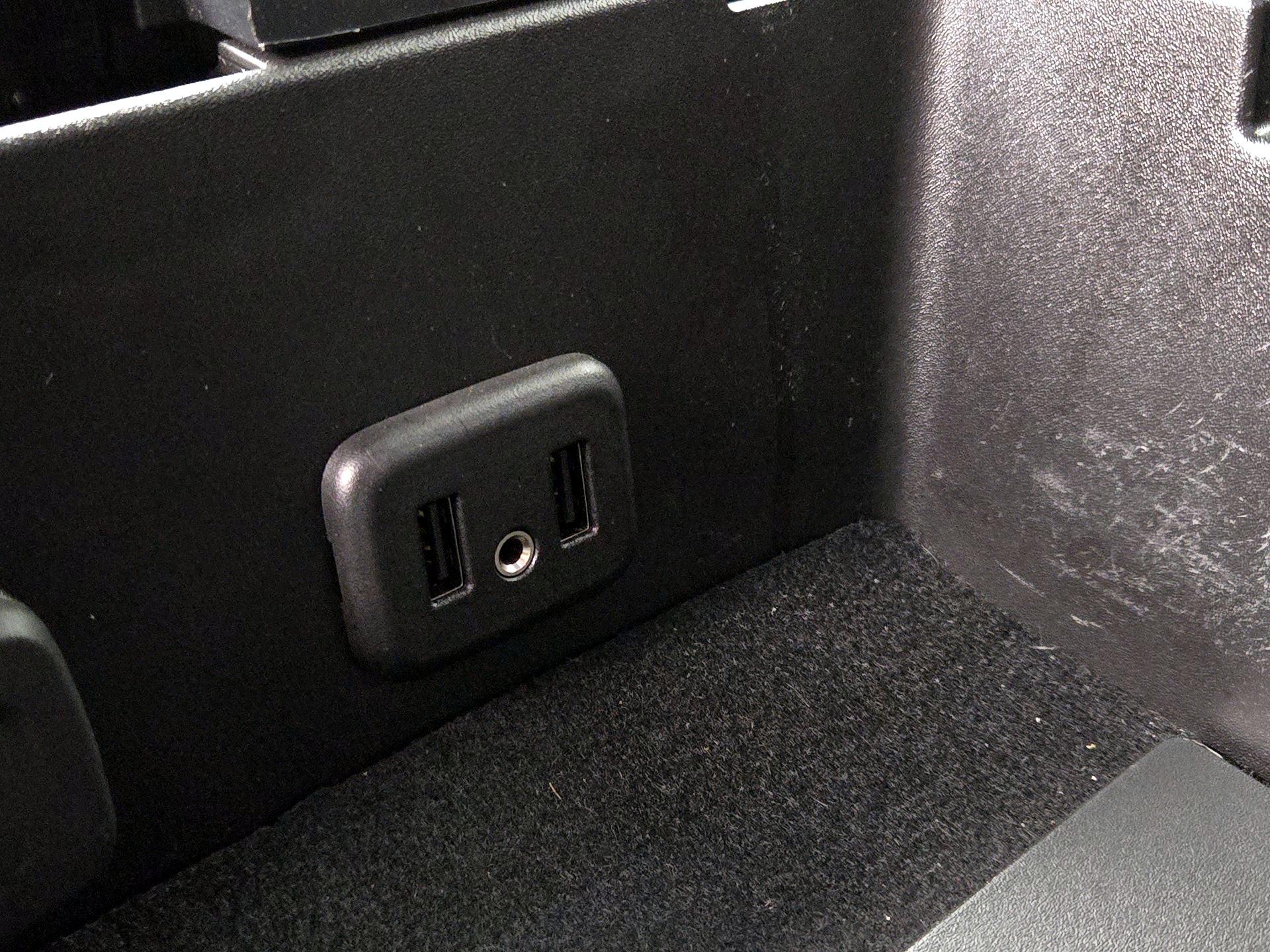 Thumbnail: 2018 Chevrolet Silverado 1500 - 18