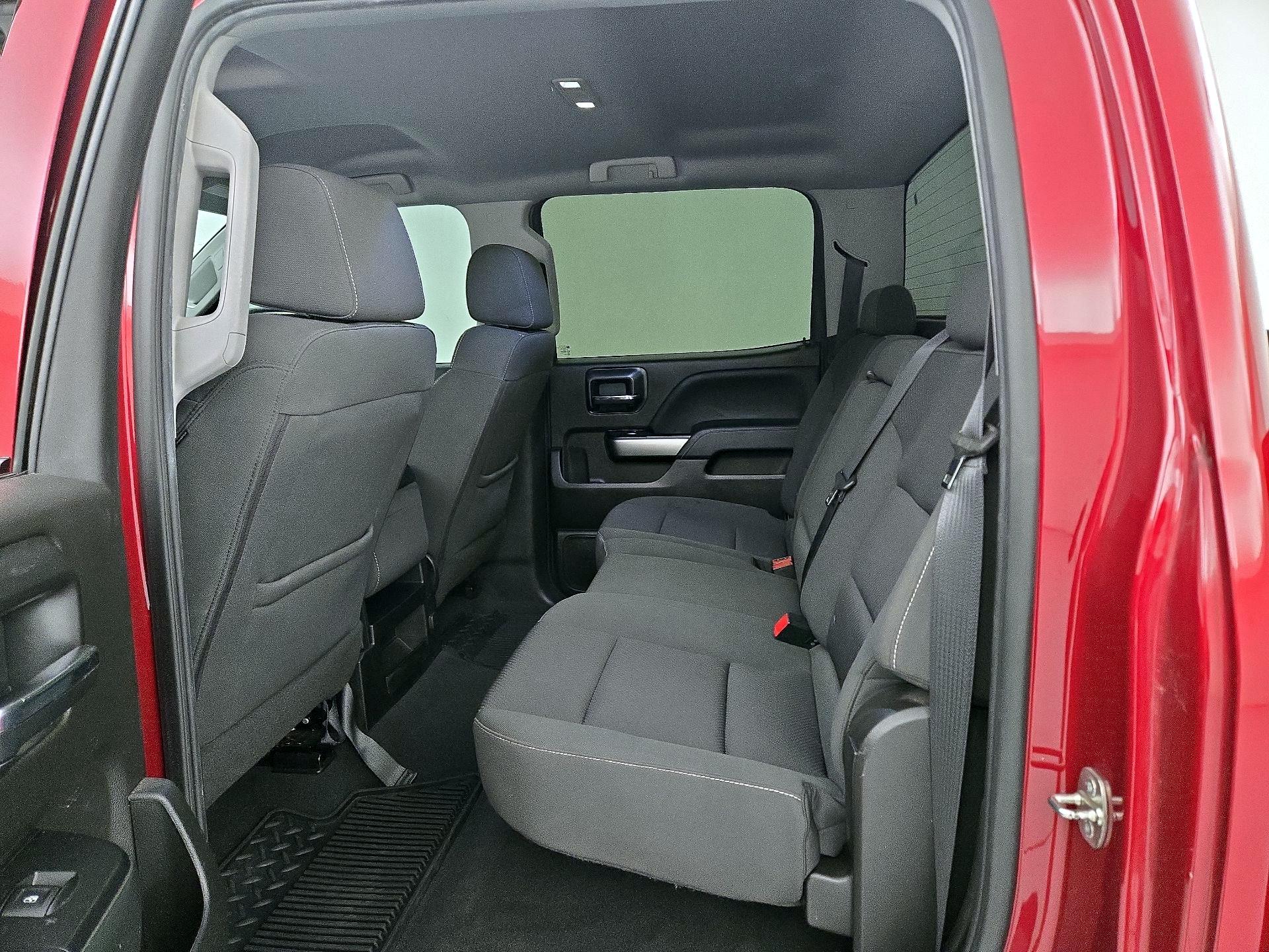 Thumbnail: 2018 Chevrolet Silverado 1500 - 19