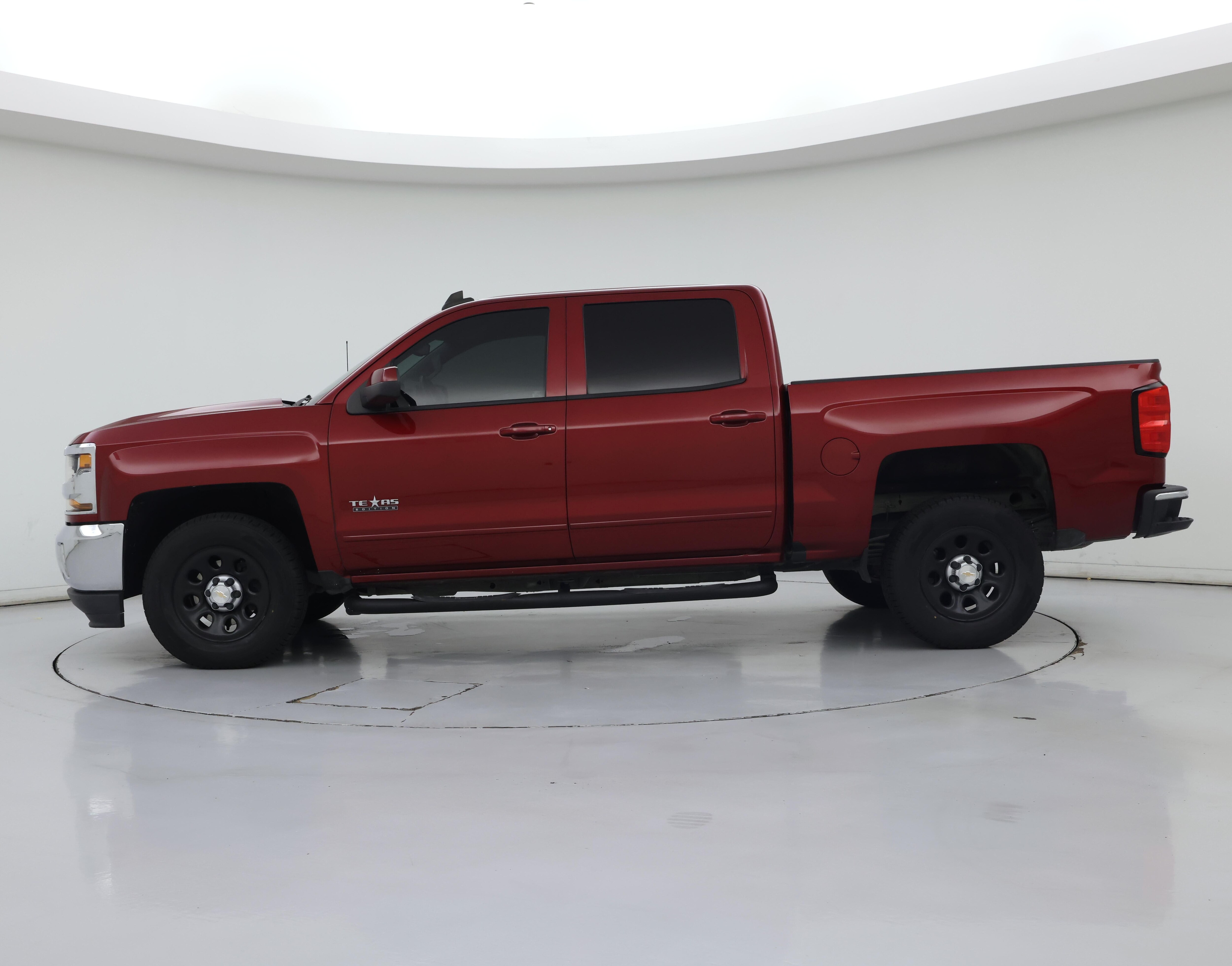 Thumbnail: 2018 Chevrolet Silverado 1500 - 3