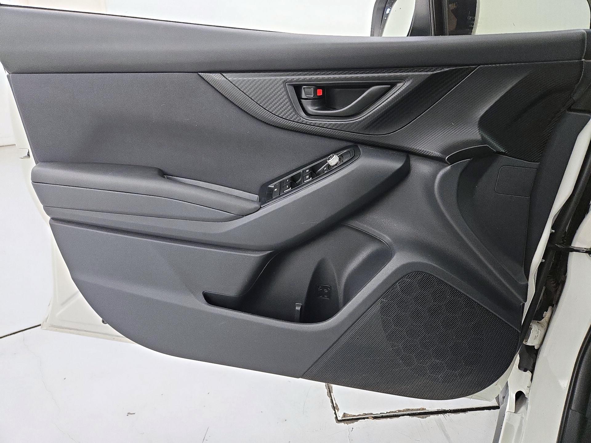 Thumbnail: 2022 Subaru Crosstrek - 12