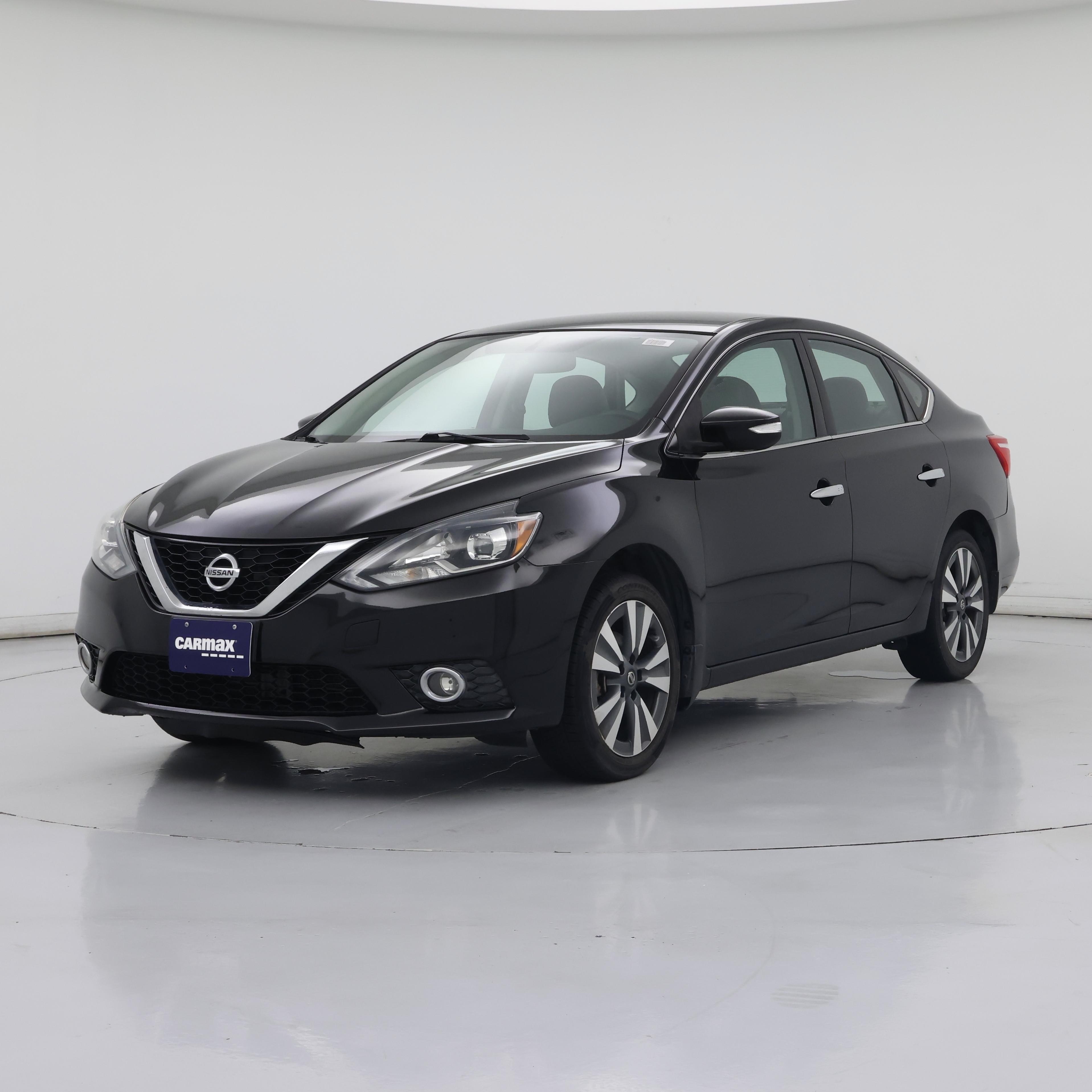 Thumbnail: 2017 Nissan Sentra - 4