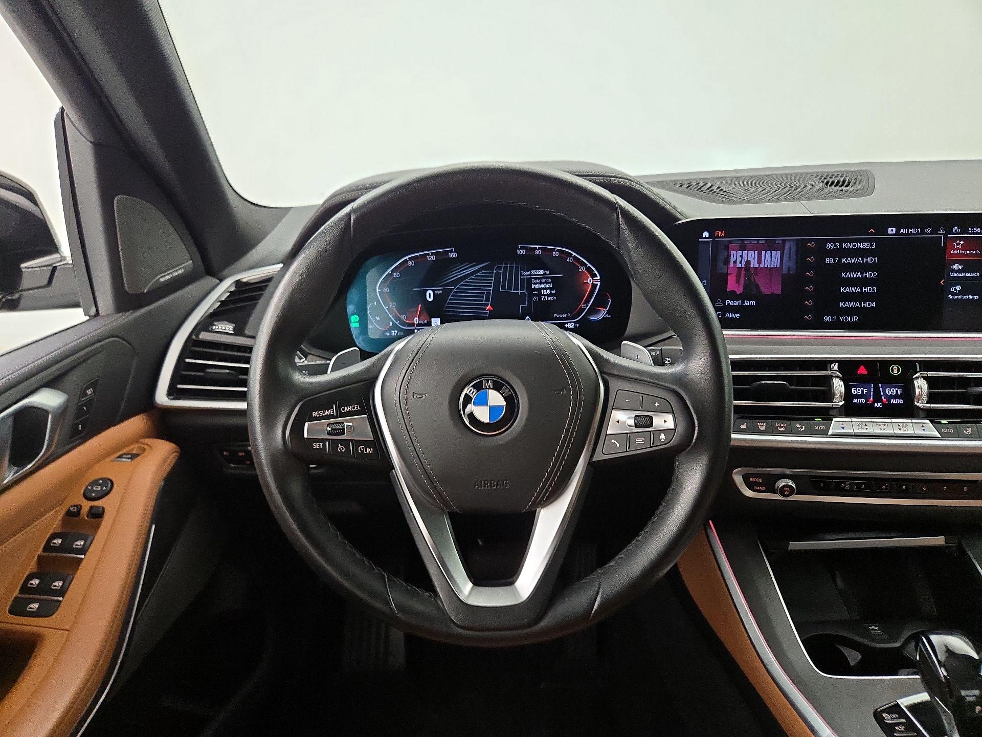 Thumbnail: 2021 BMW X5 - 10