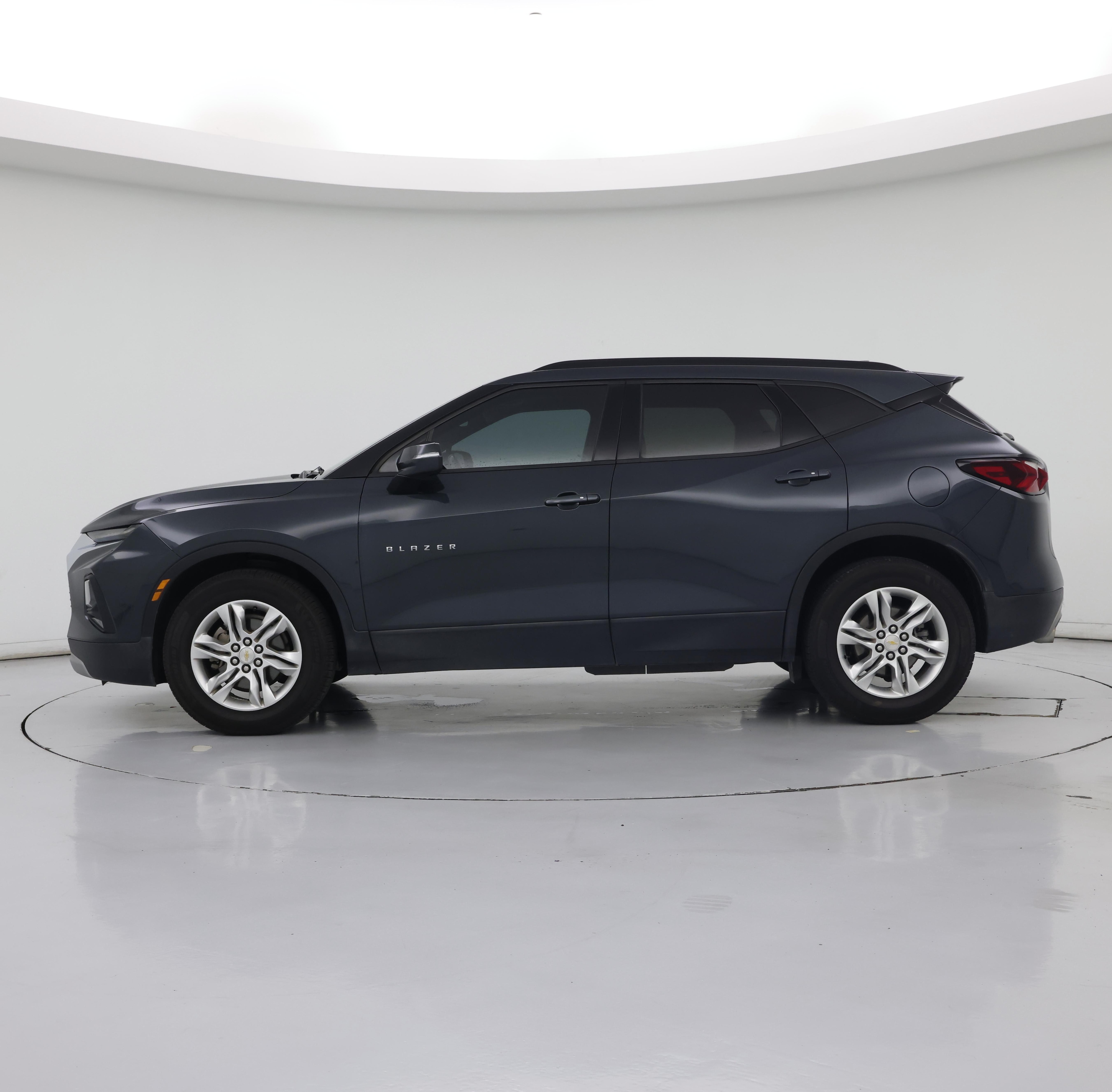 Thumbnail: 2019 Chevrolet Blazer - 3