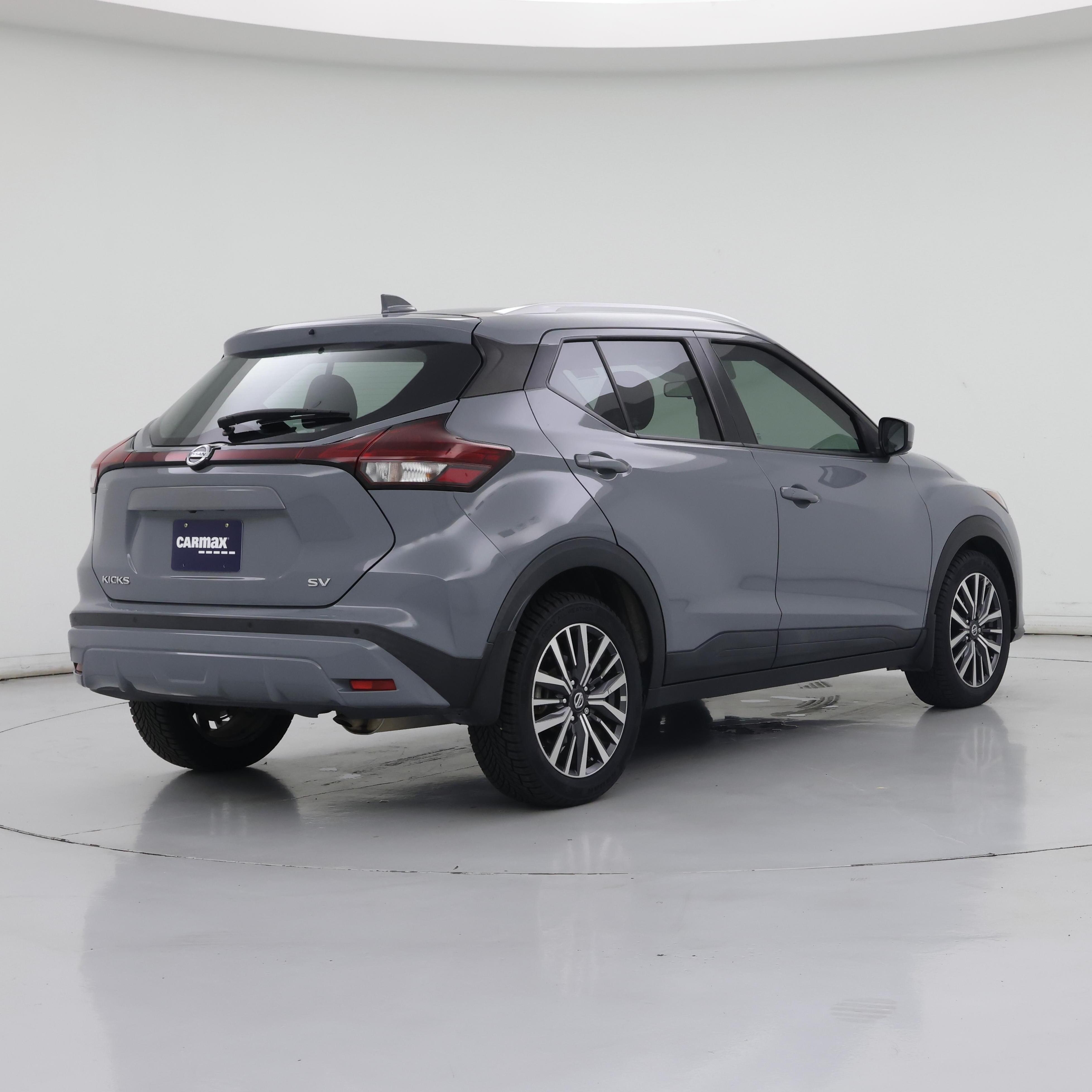 Thumbnail: 2021 Nissan Kicks - 8