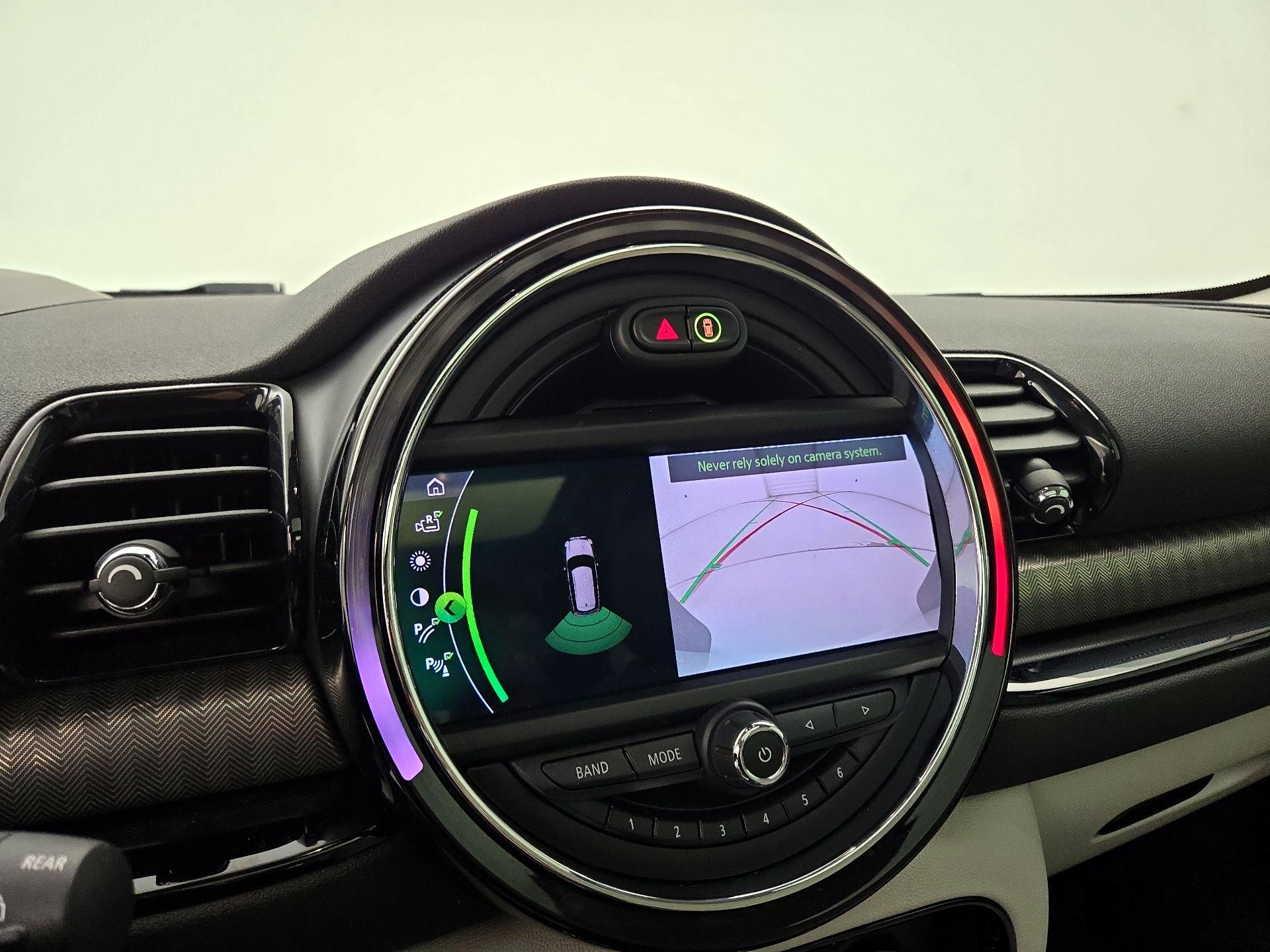 Thumbnail: 2021 MINI Cooper Clubman - 15