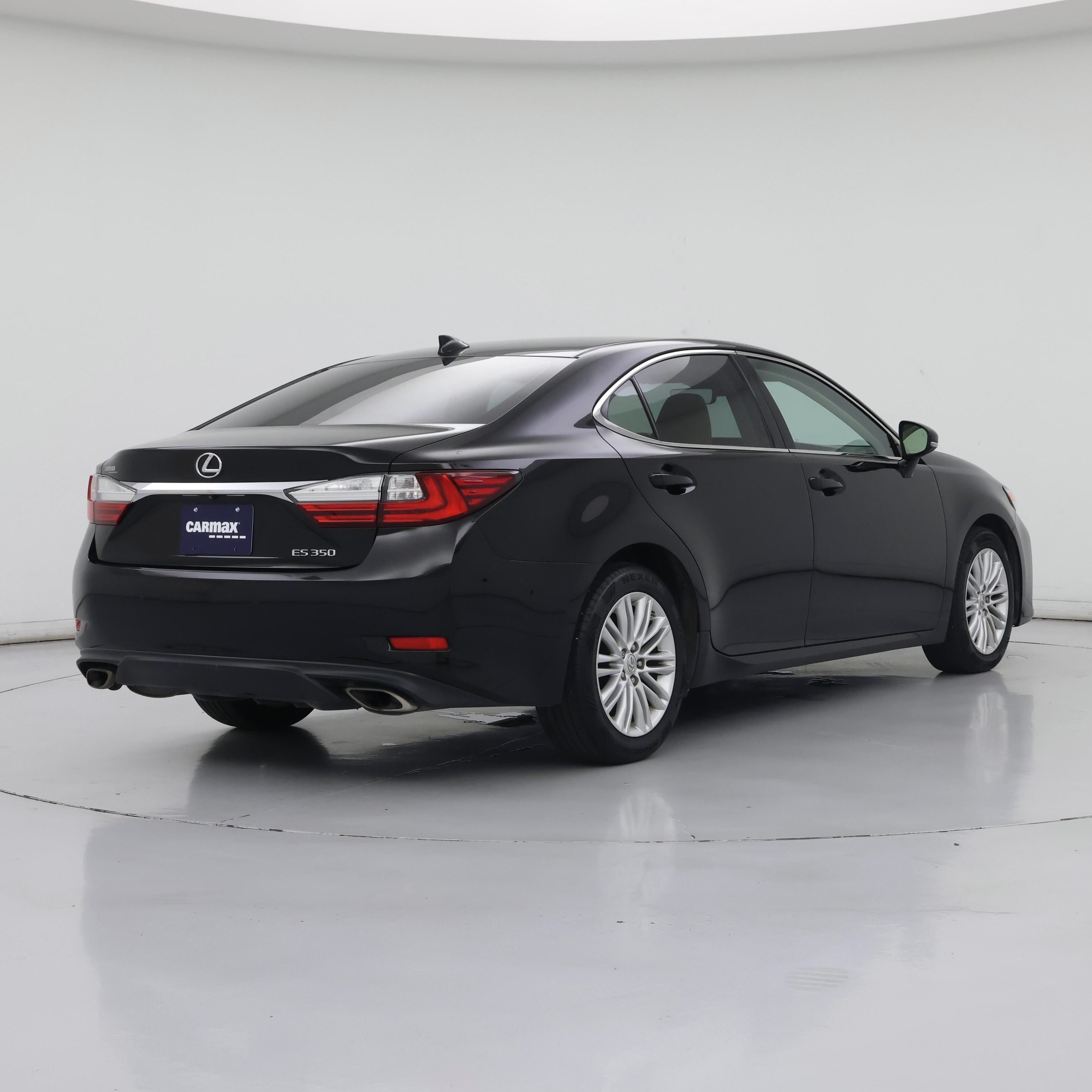 Thumbnail: 2016 Lexus ES - 8