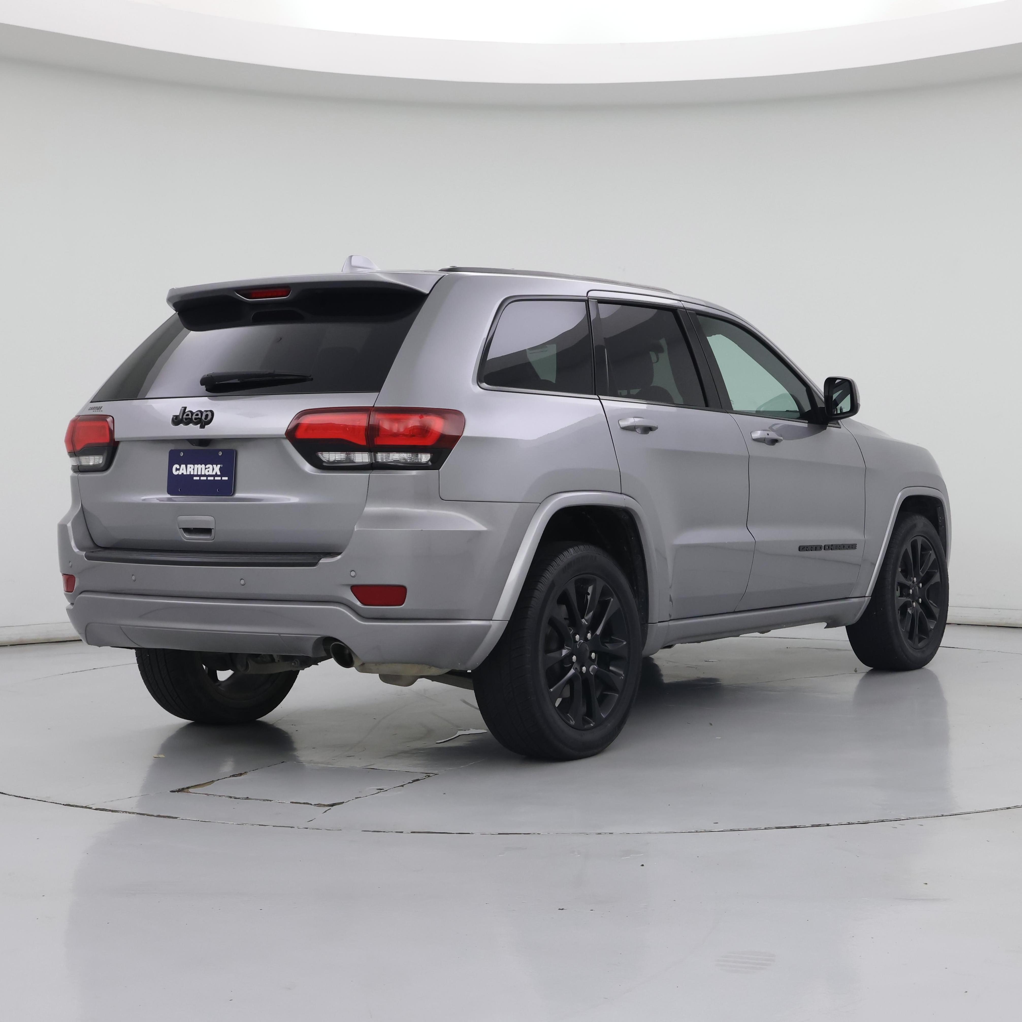 Thumbnail: 2021 Jeep Grand Cherokee - 8