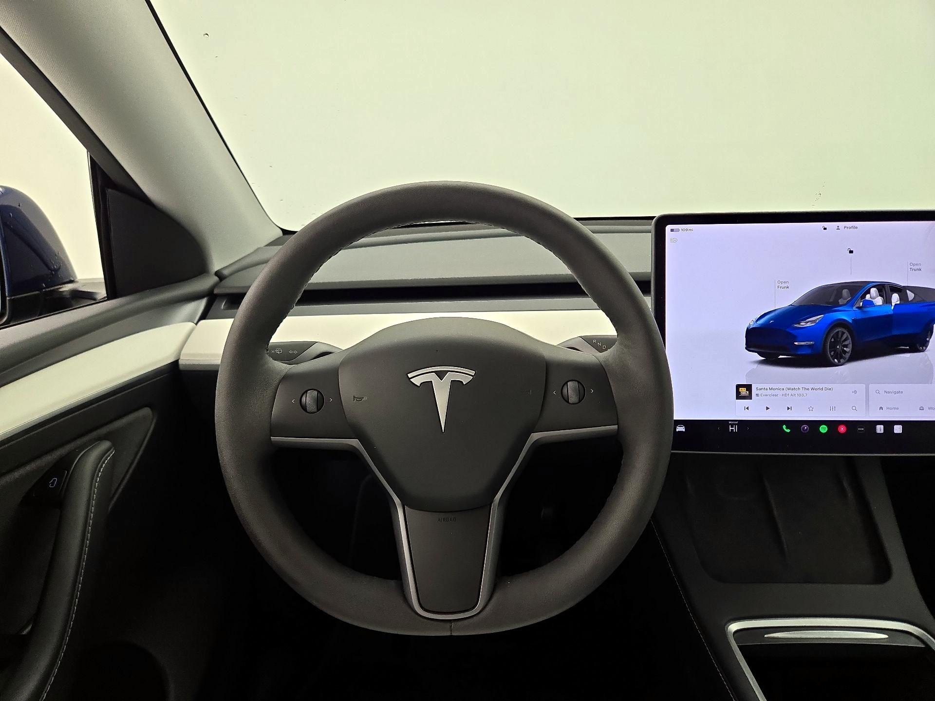 Thumbnail: 2024 Tesla Model Y - 10
