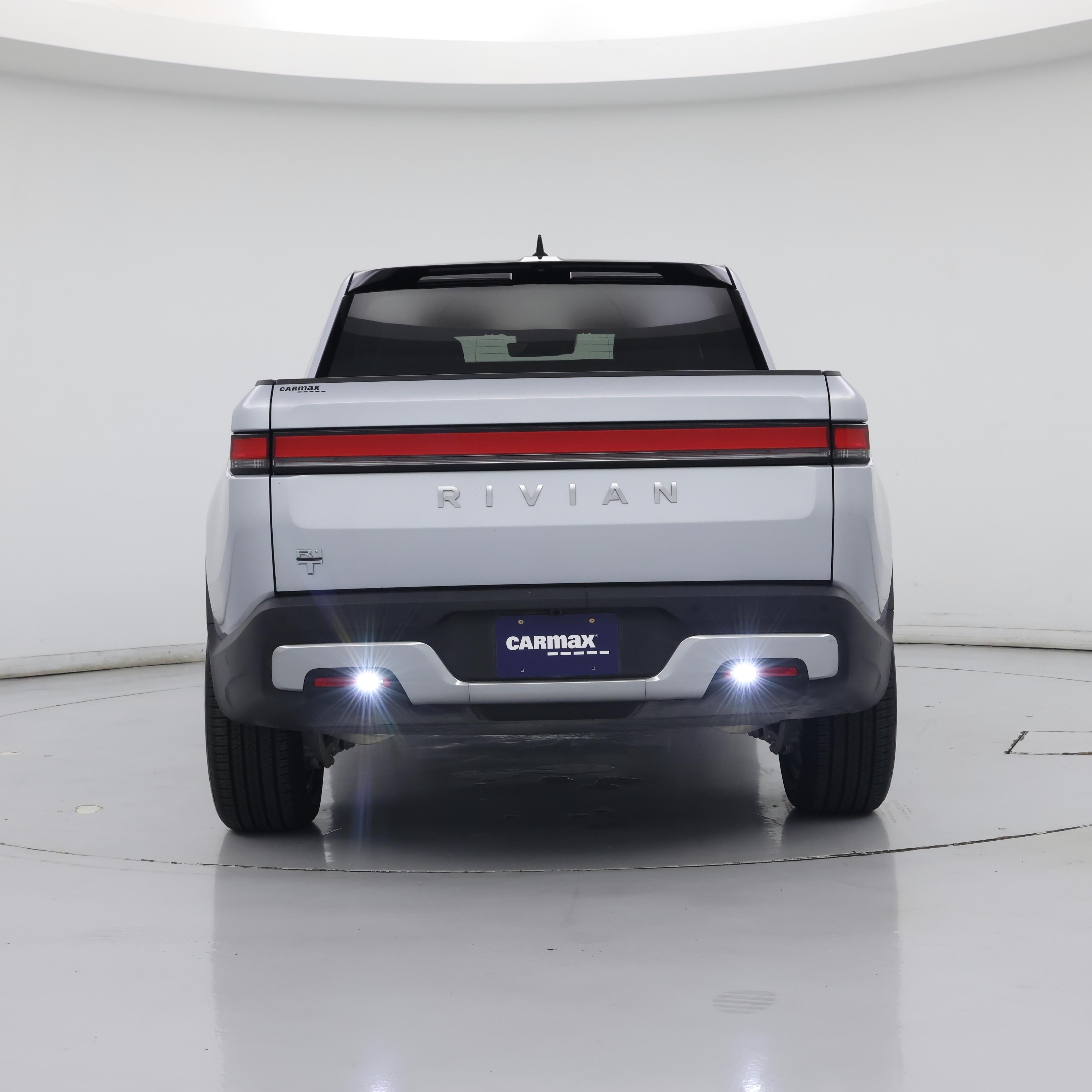 Thumbnail: 2025 Rivian R1T - 6