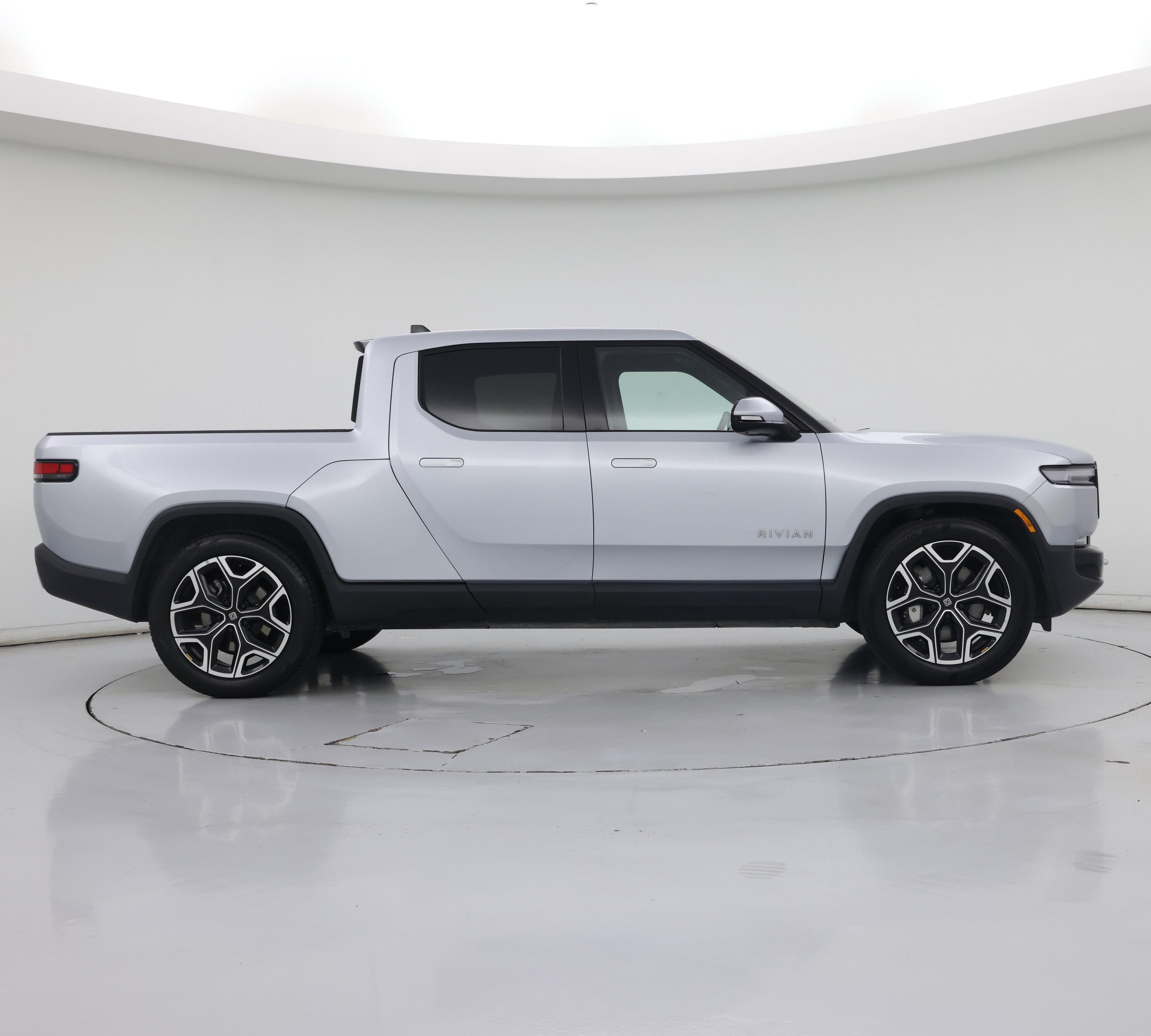 Thumbnail: 2025 Rivian R1T - 7