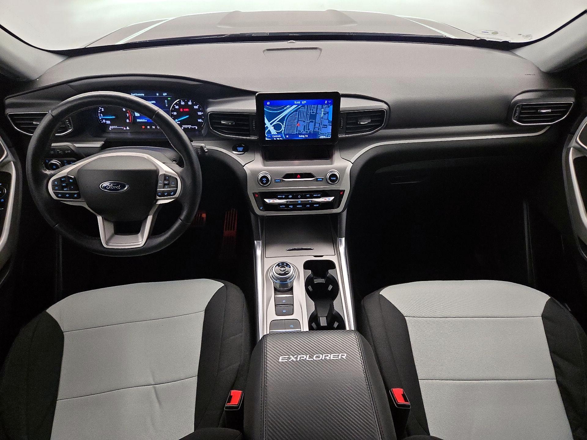 Thumbnail: 2022 Ford Explorer - 9