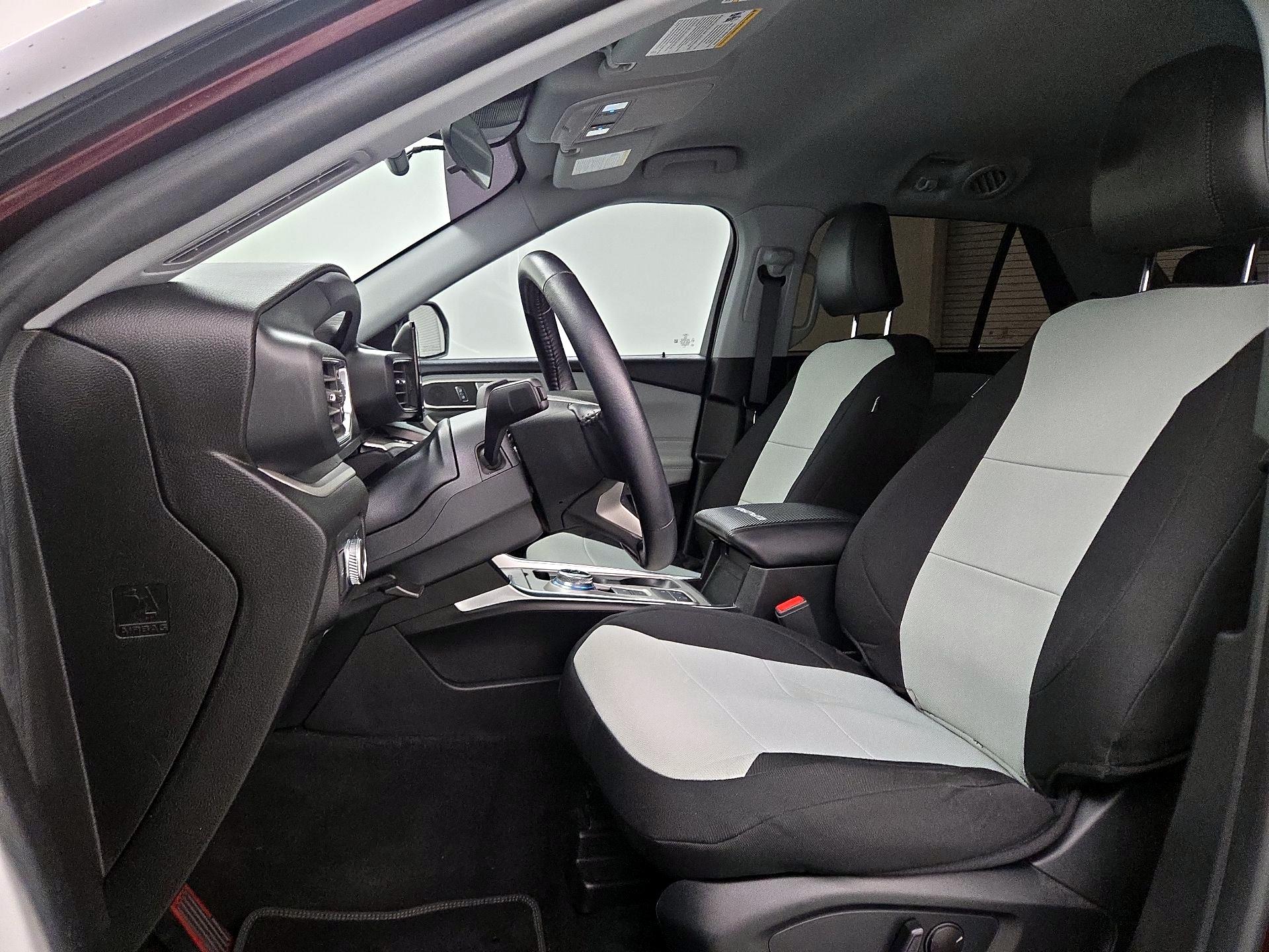 Thumbnail: 2022 Ford Explorer - 11