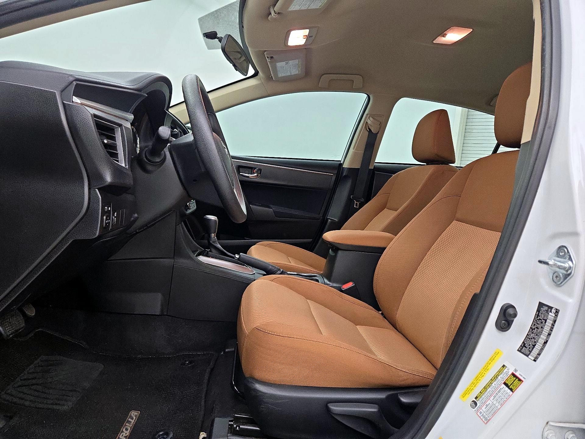 Thumbnail: 2015 Toyota Corolla - 11