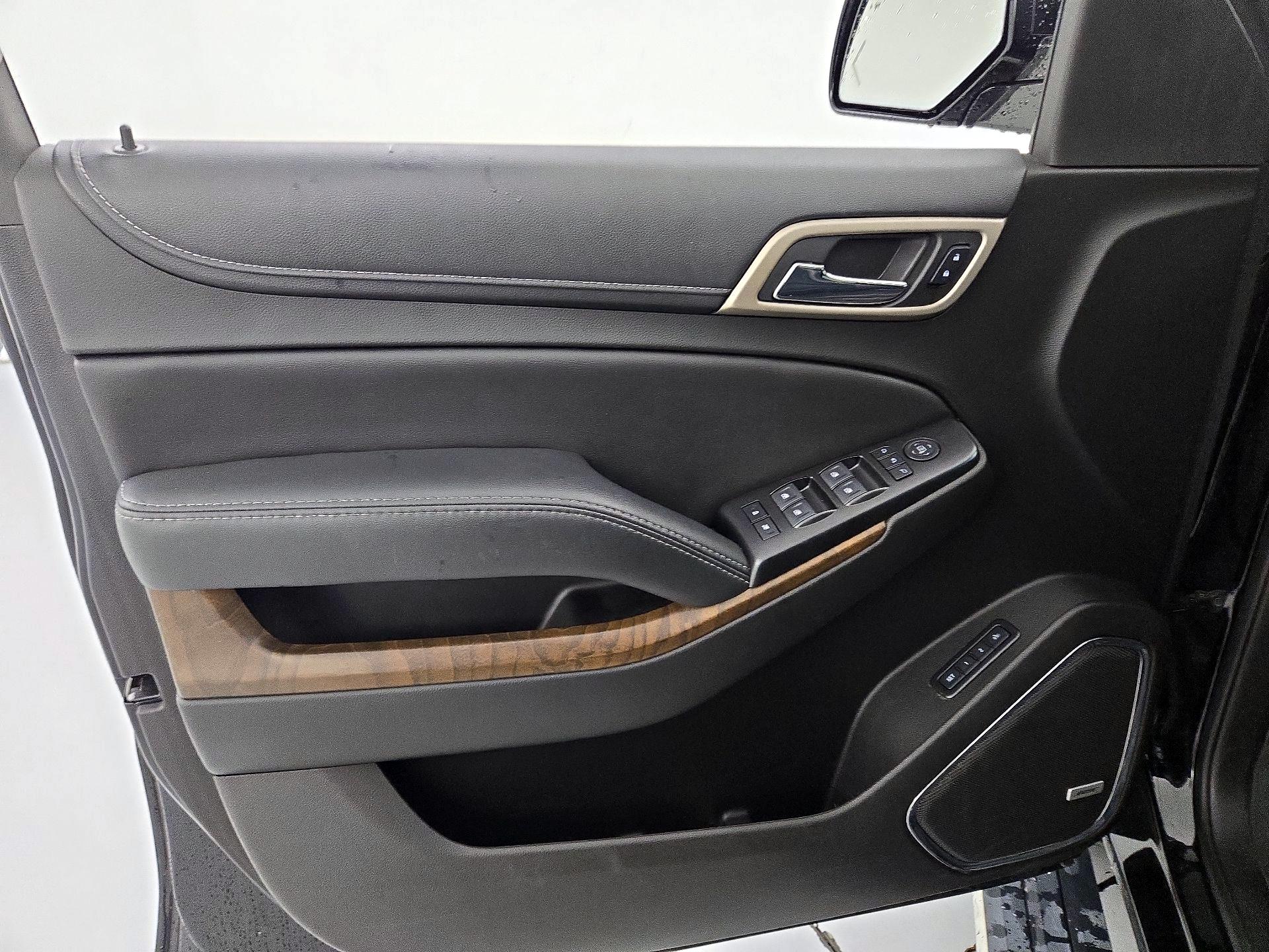 Thumbnail: 2018 GMC Yukon XL - 12