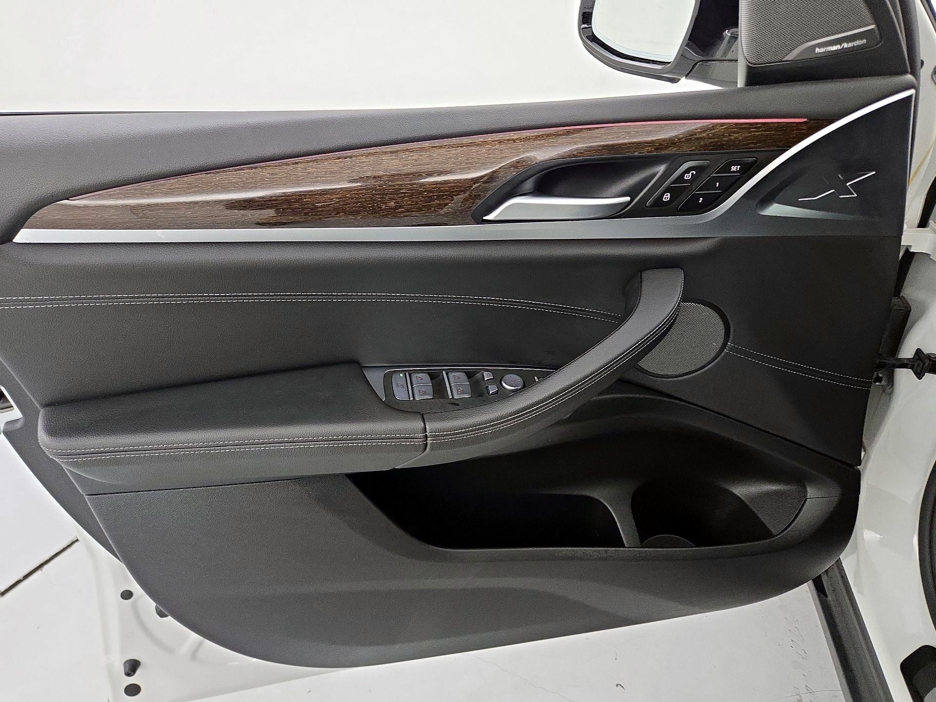 Thumbnail: 2021 BMW X3 - 12