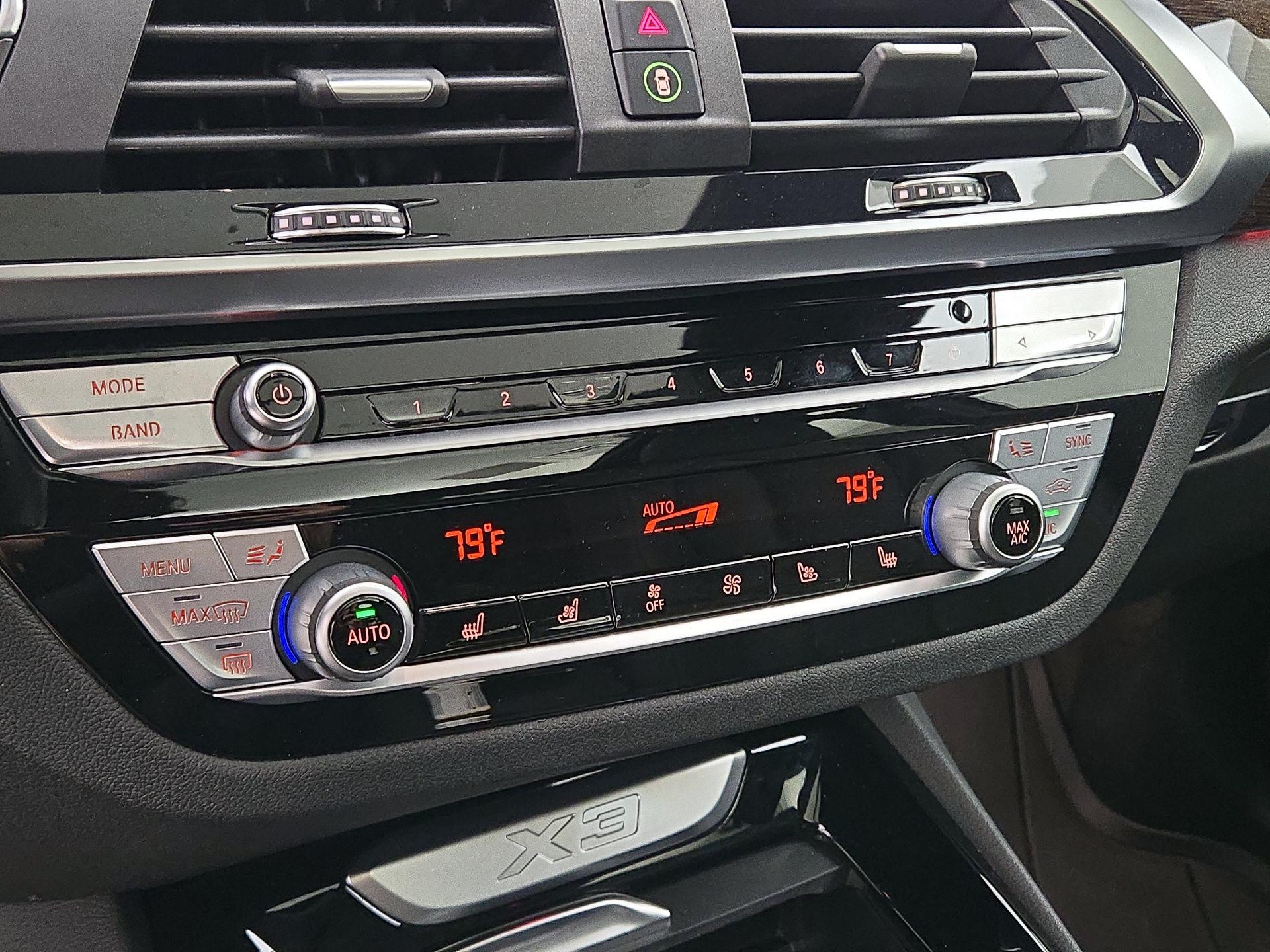 Thumbnail: 2021 BMW X3 - 17