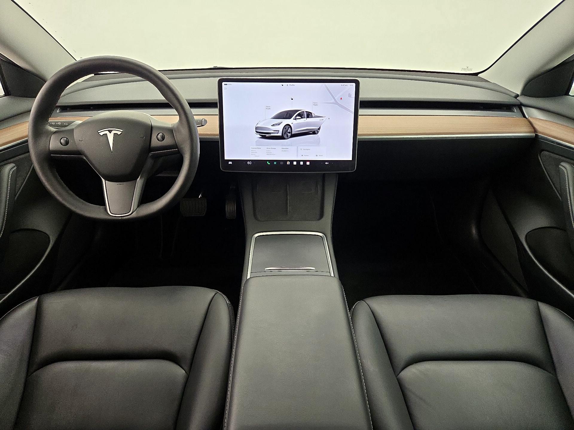 Thumbnail: 2023 Tesla Model 3 - 9