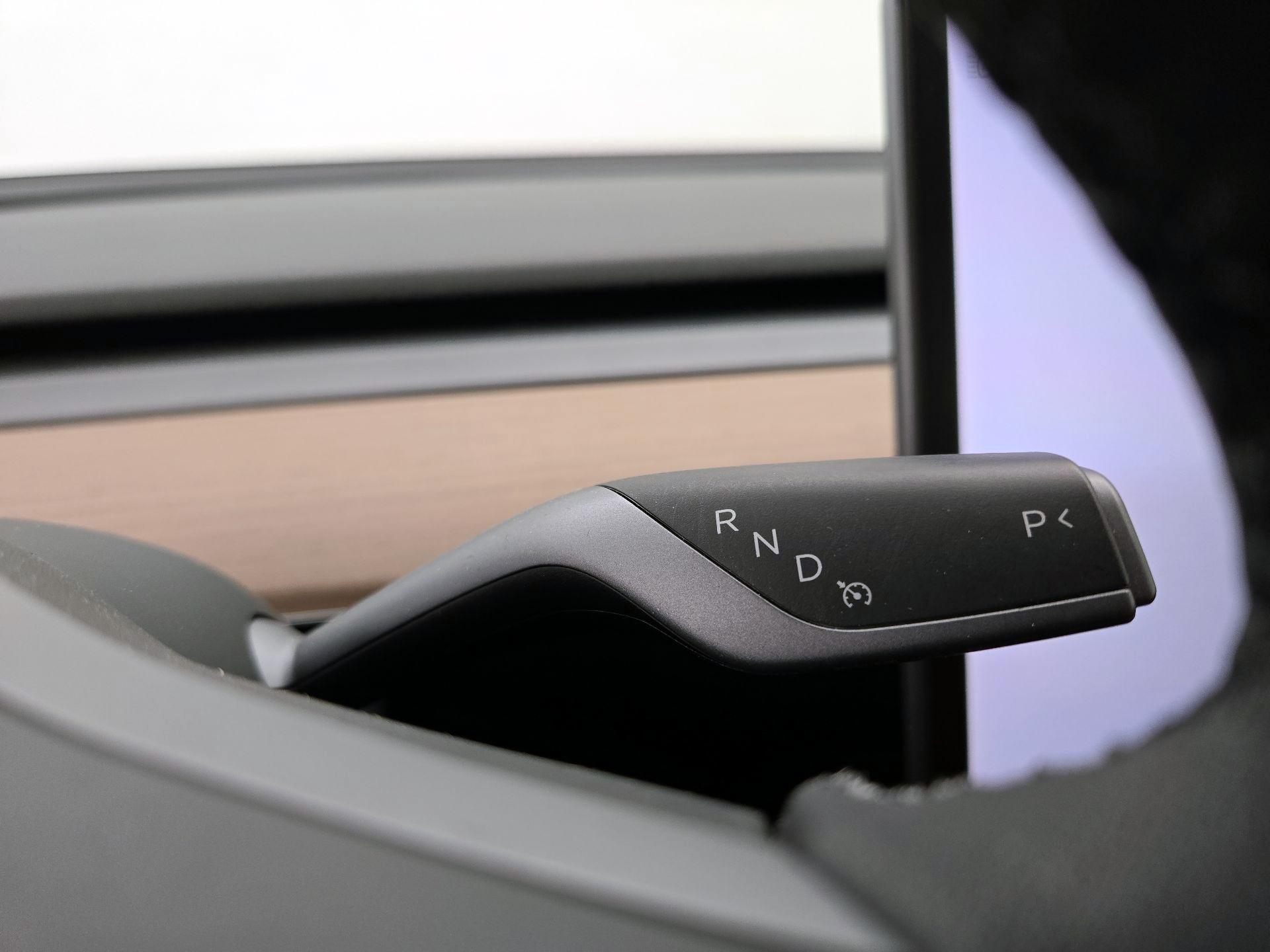Thumbnail: 2023 Tesla Model 3 - 17